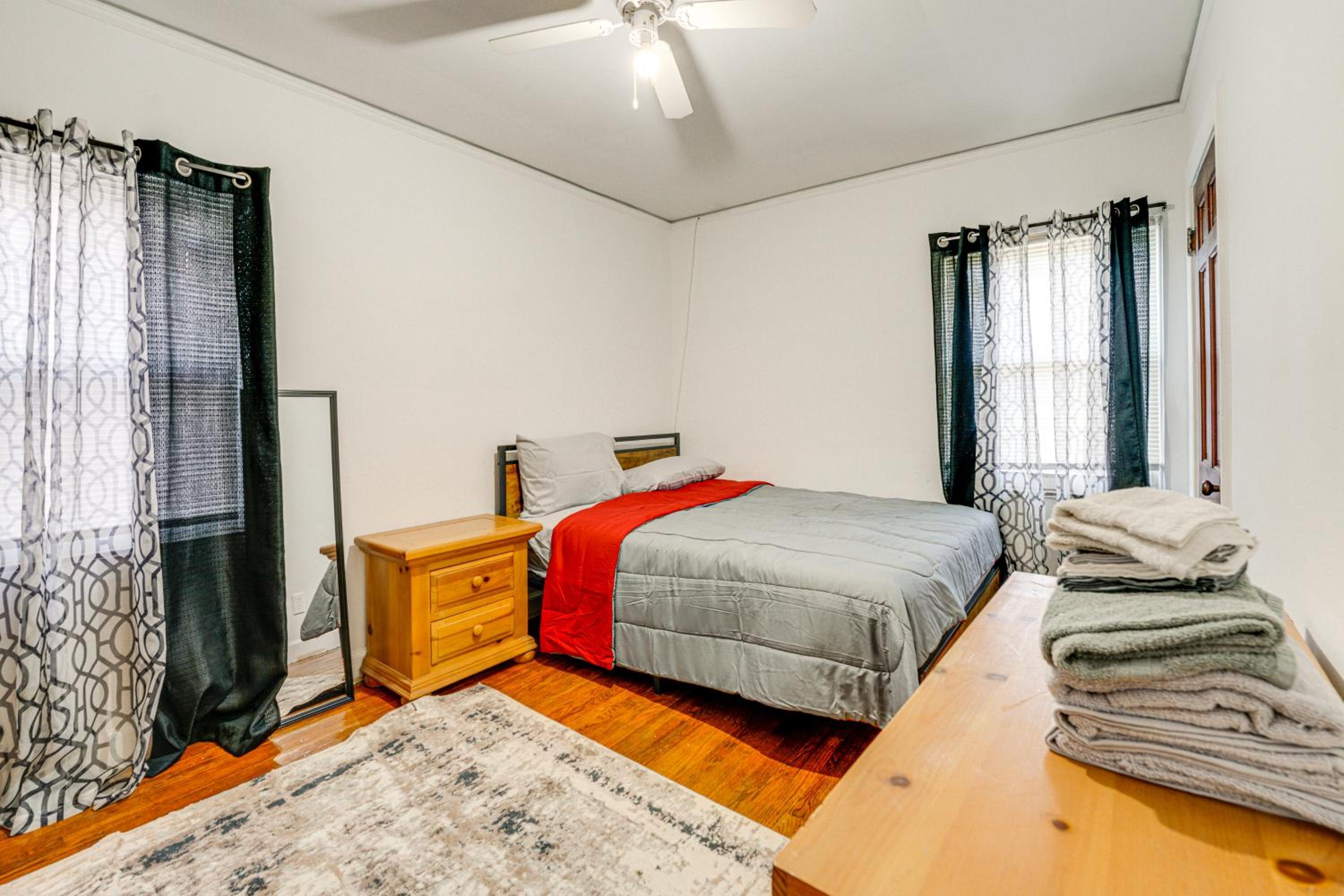 Pet-Friendly Detroit Home with Easy City Access