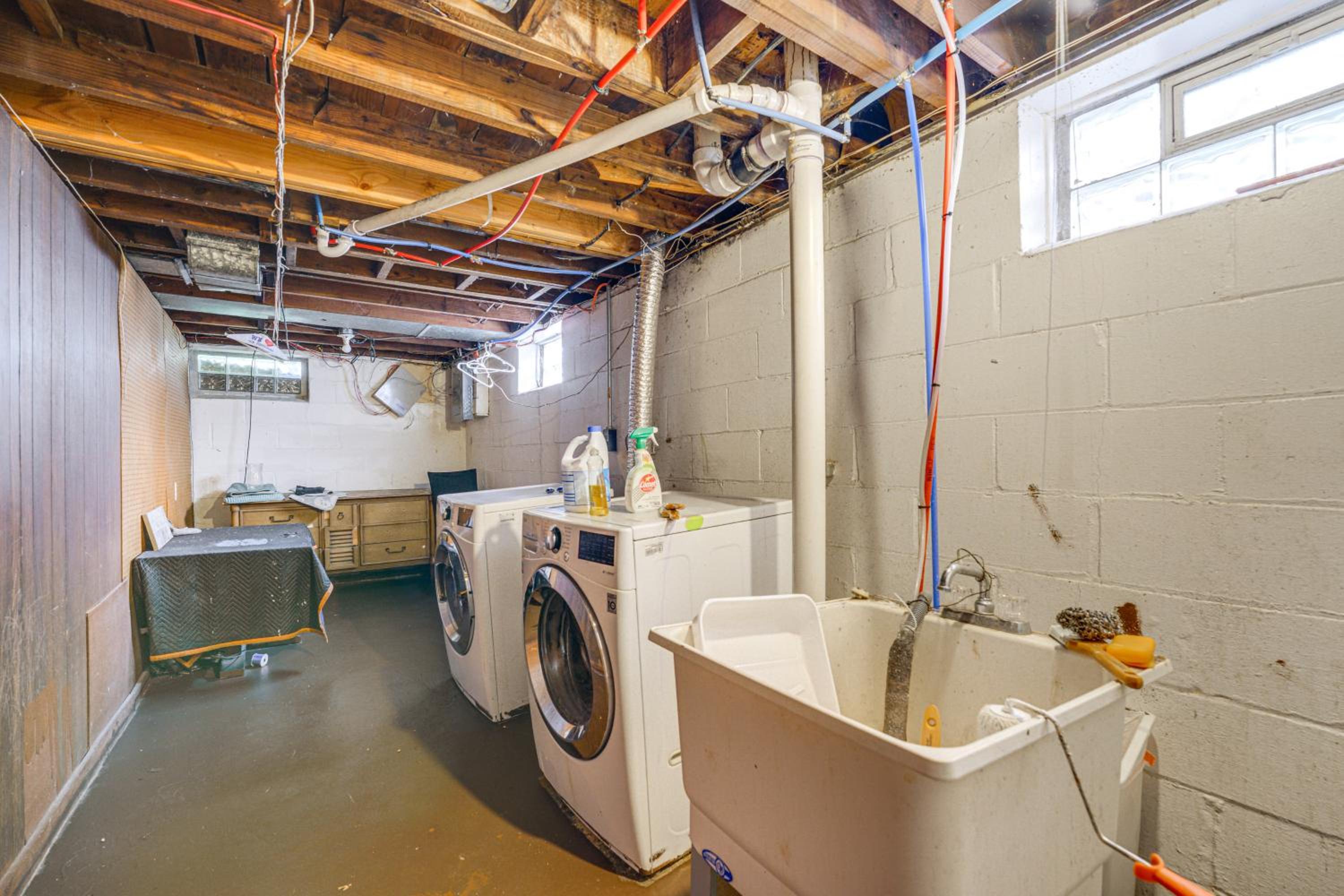 Pet-Friendly Detroit Home with Easy City Access