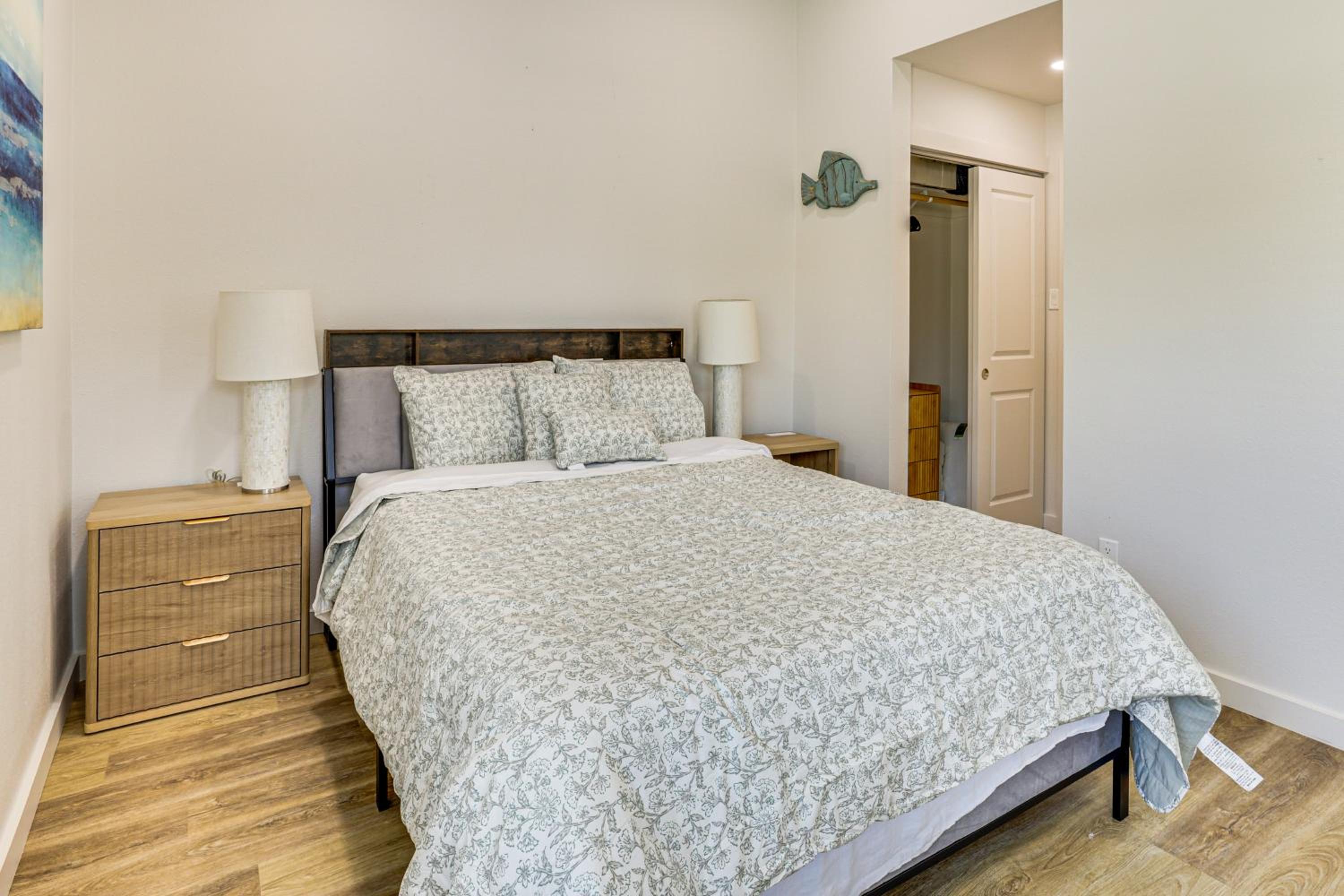 Great for Travel Nurses 2BR East Dallas Townhome!