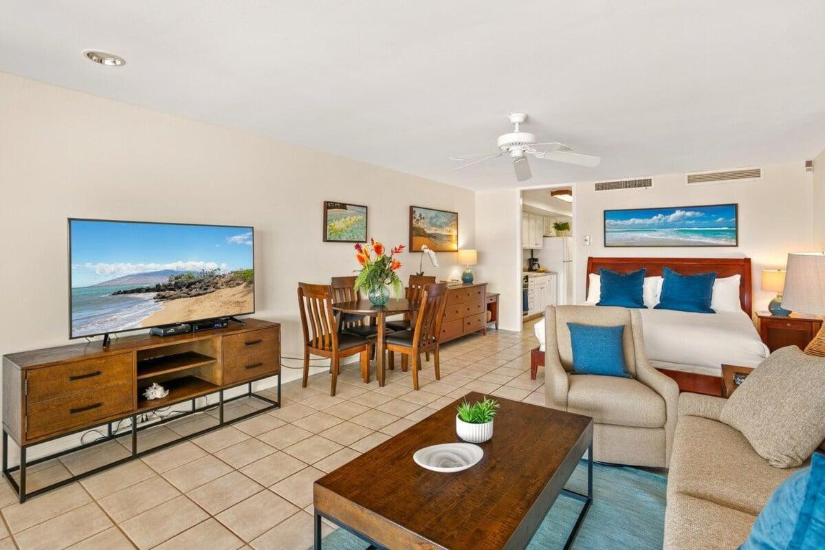 Eldorado K215 · EL K215 Studio w Panoramic Ocean Views Pool AC