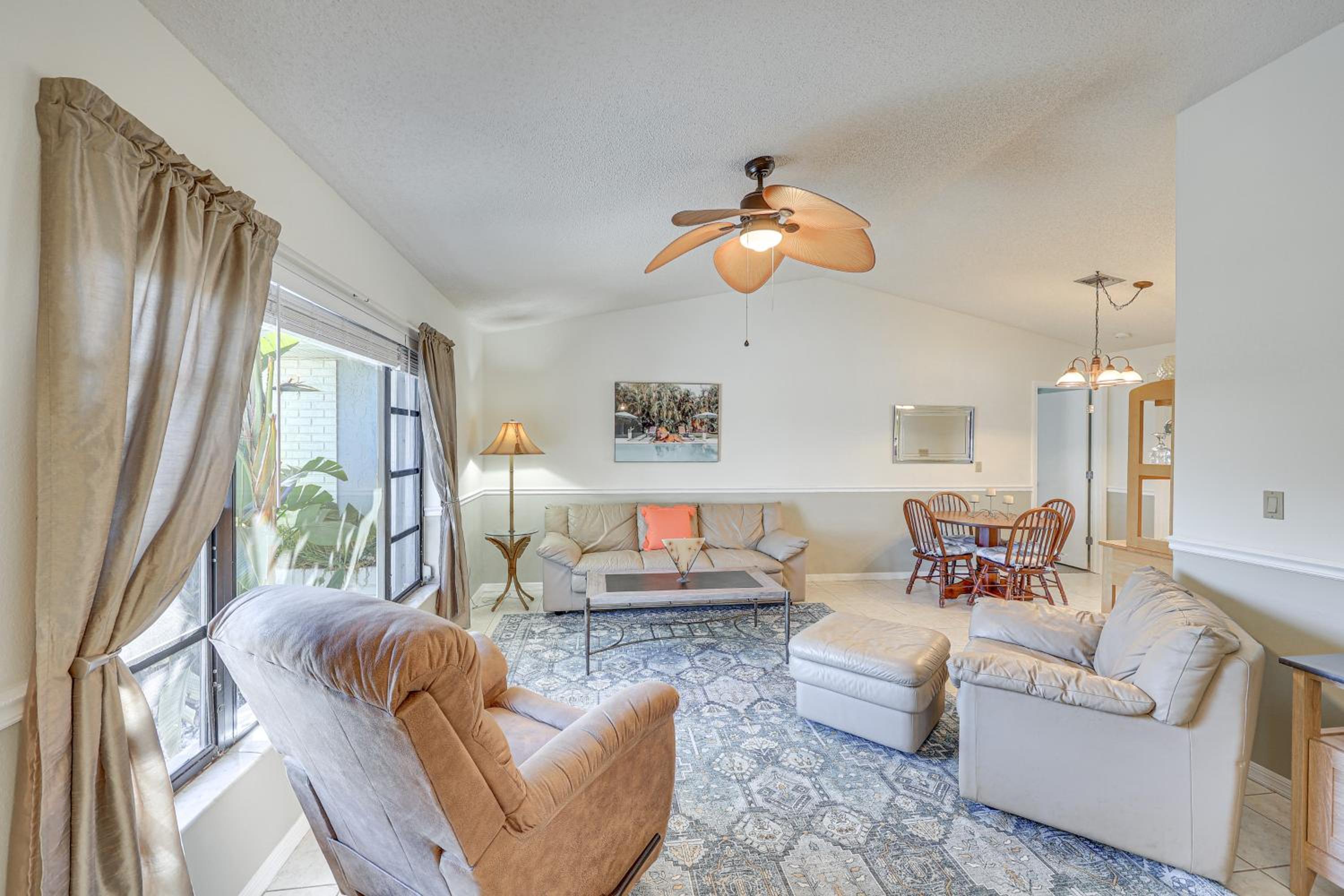 7 Mi to Harborwalk Spacious Home with Private Pool