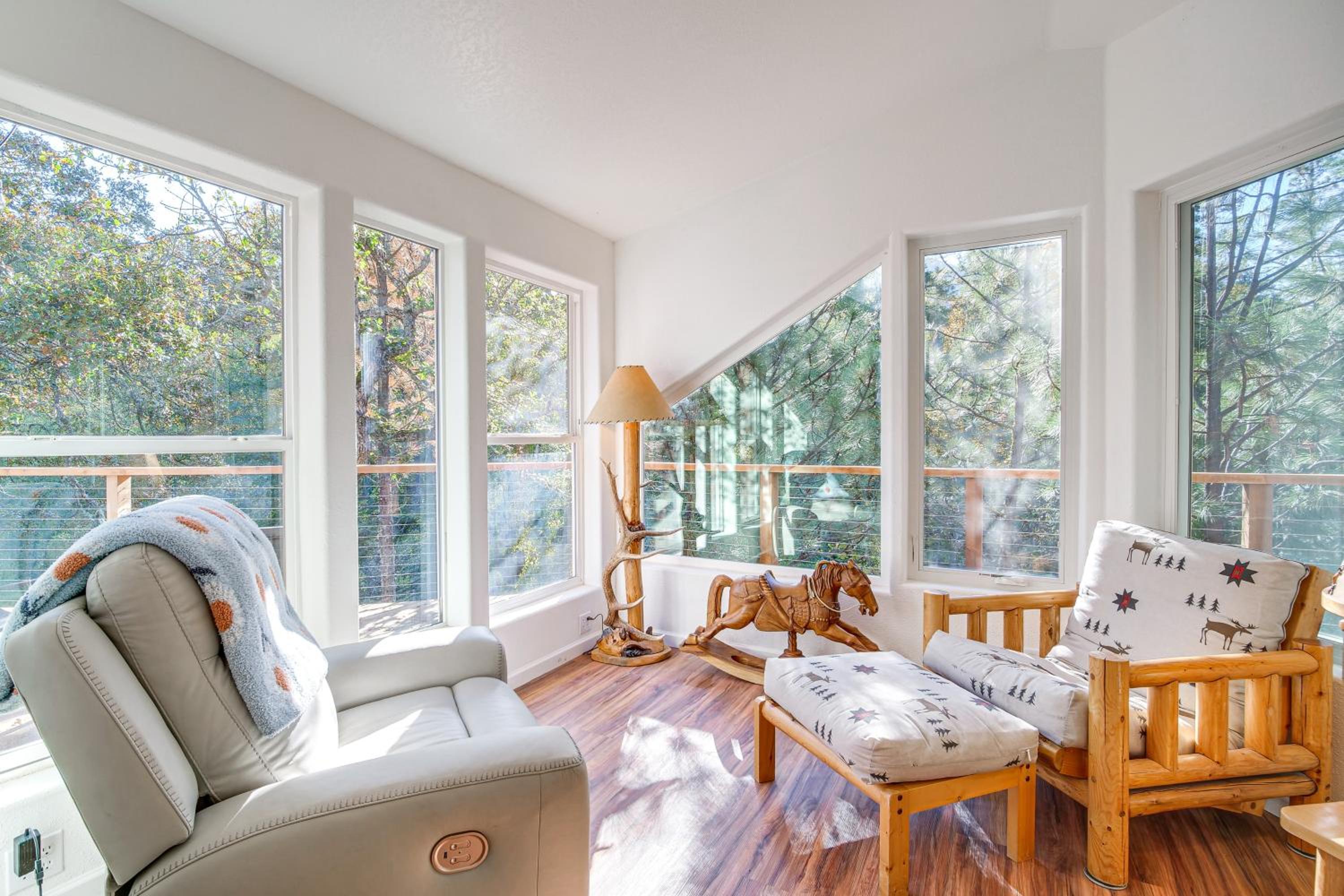 Riverfront Relaxation Secluded Jacksonville Home