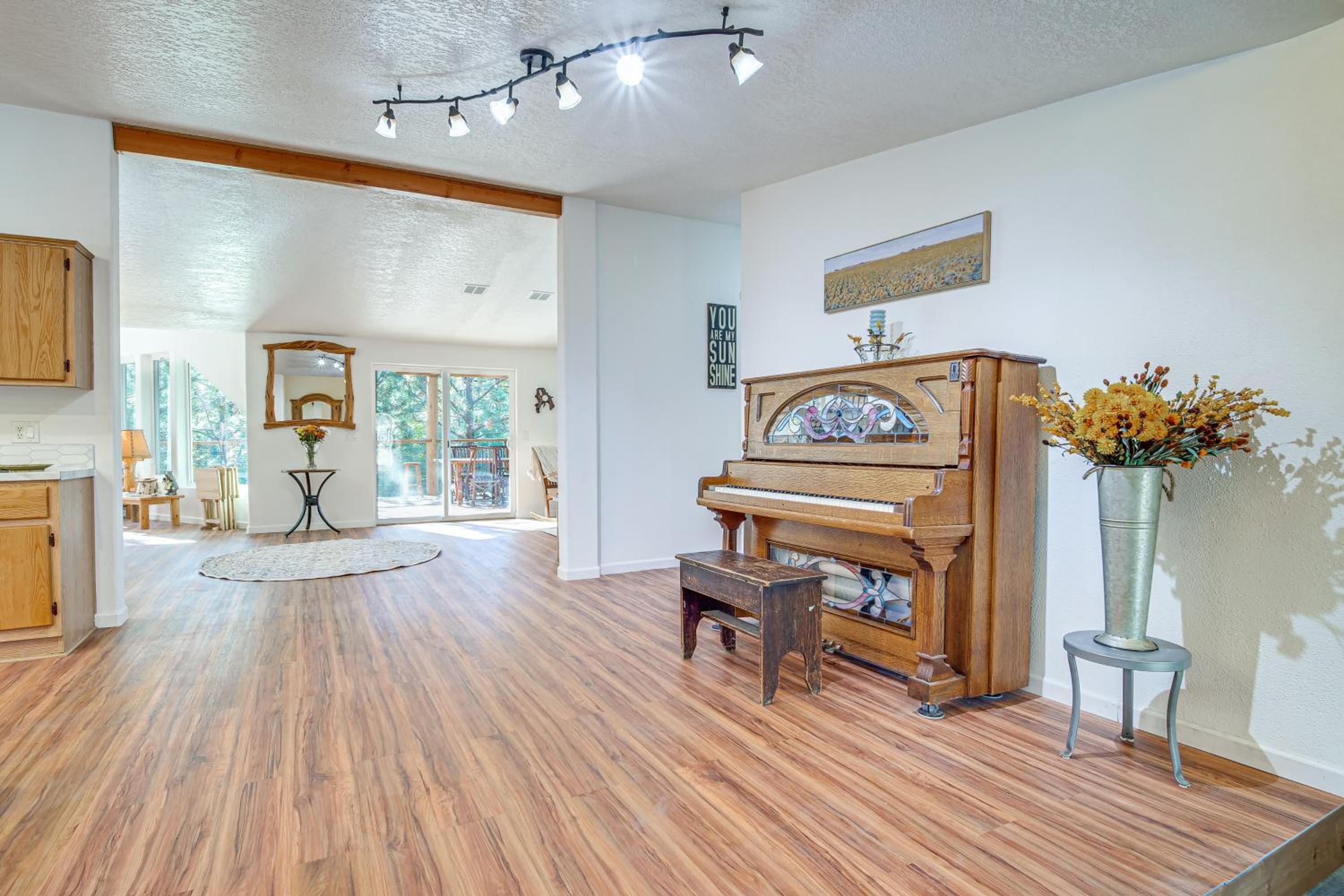 Riverfront Relaxation Secluded Jacksonville Home