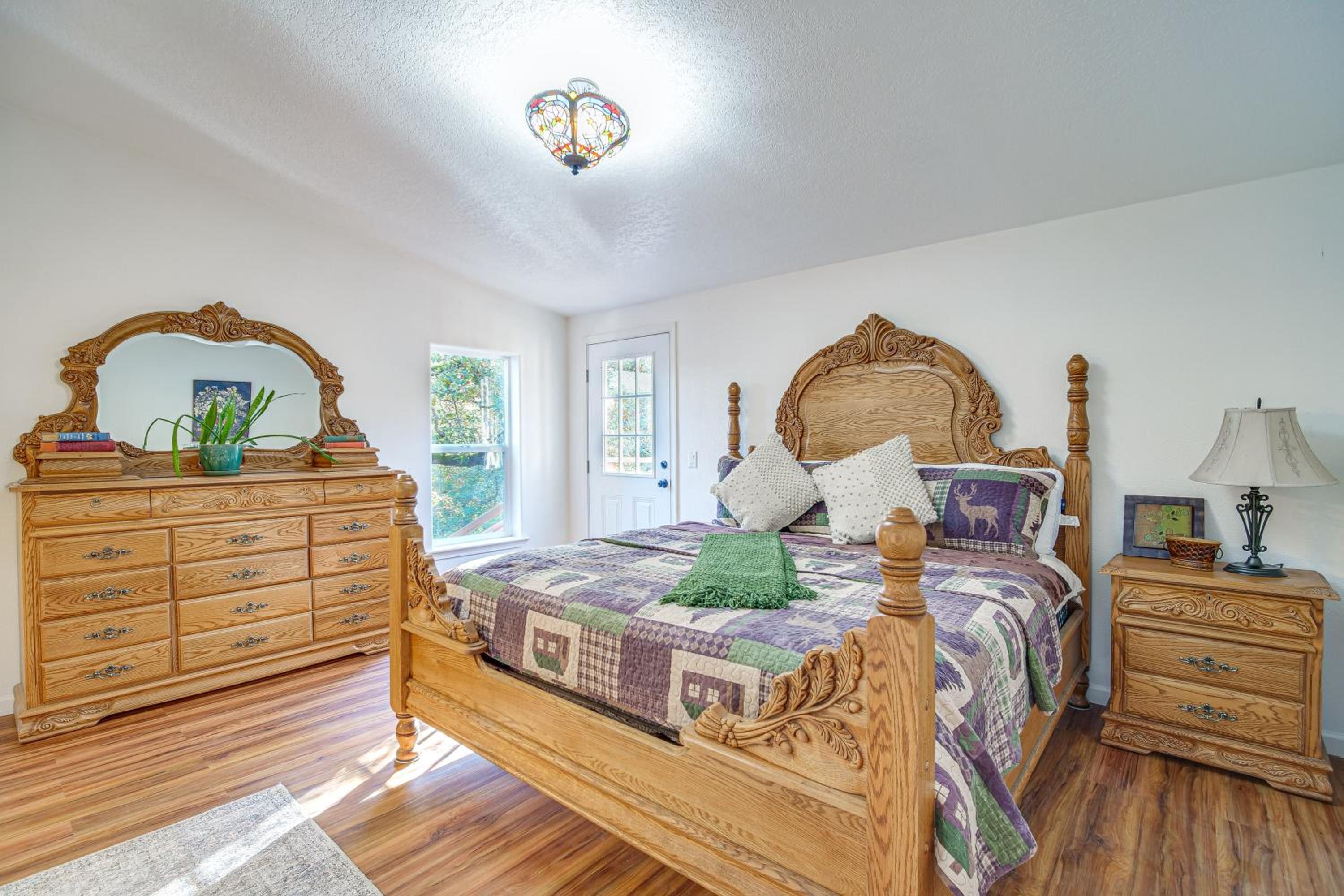 Riverfront Relaxation Secluded Jacksonville Home