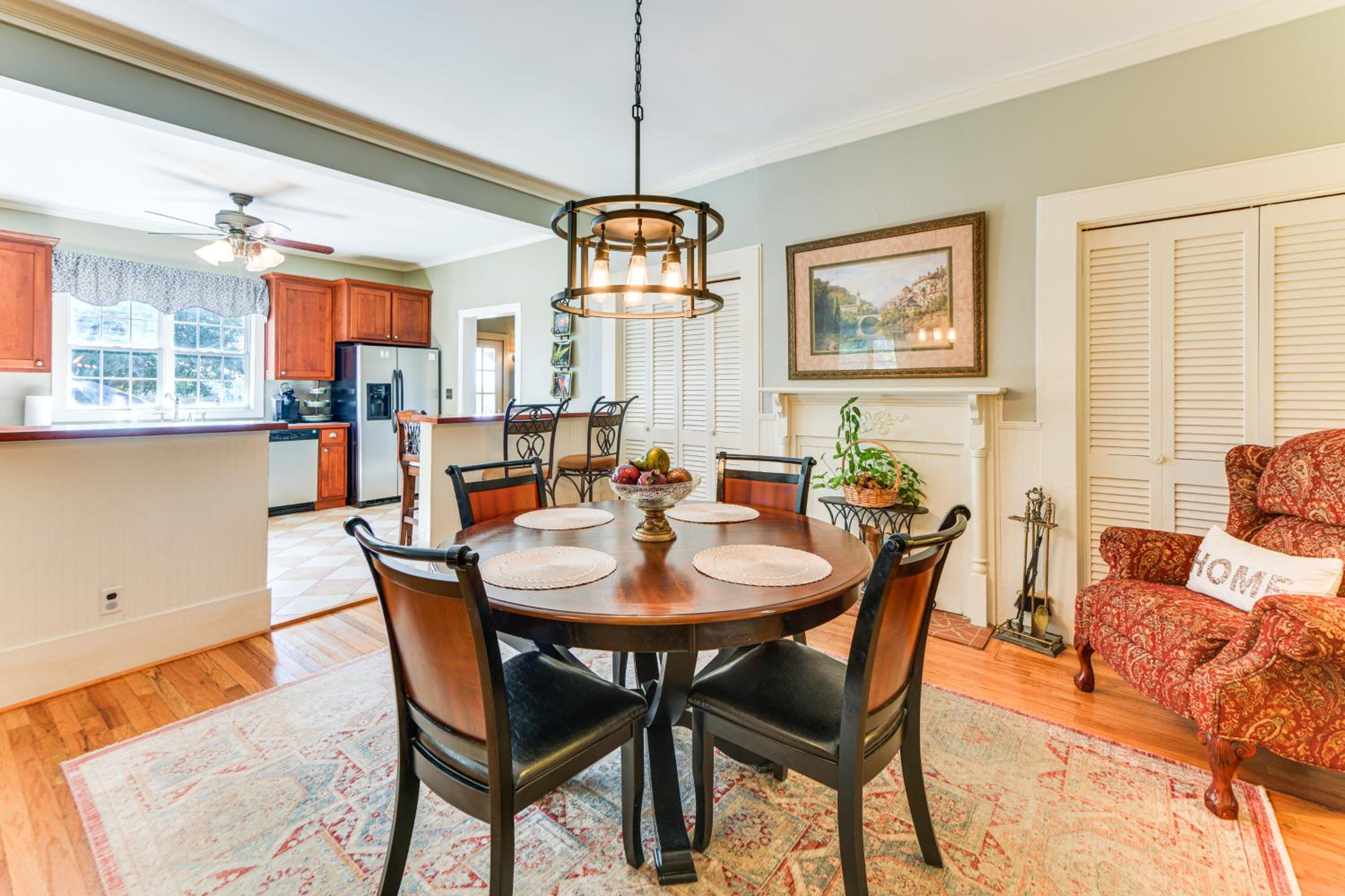 7 Mi to Sprewell Bluff Park Home with Patio and Yard!