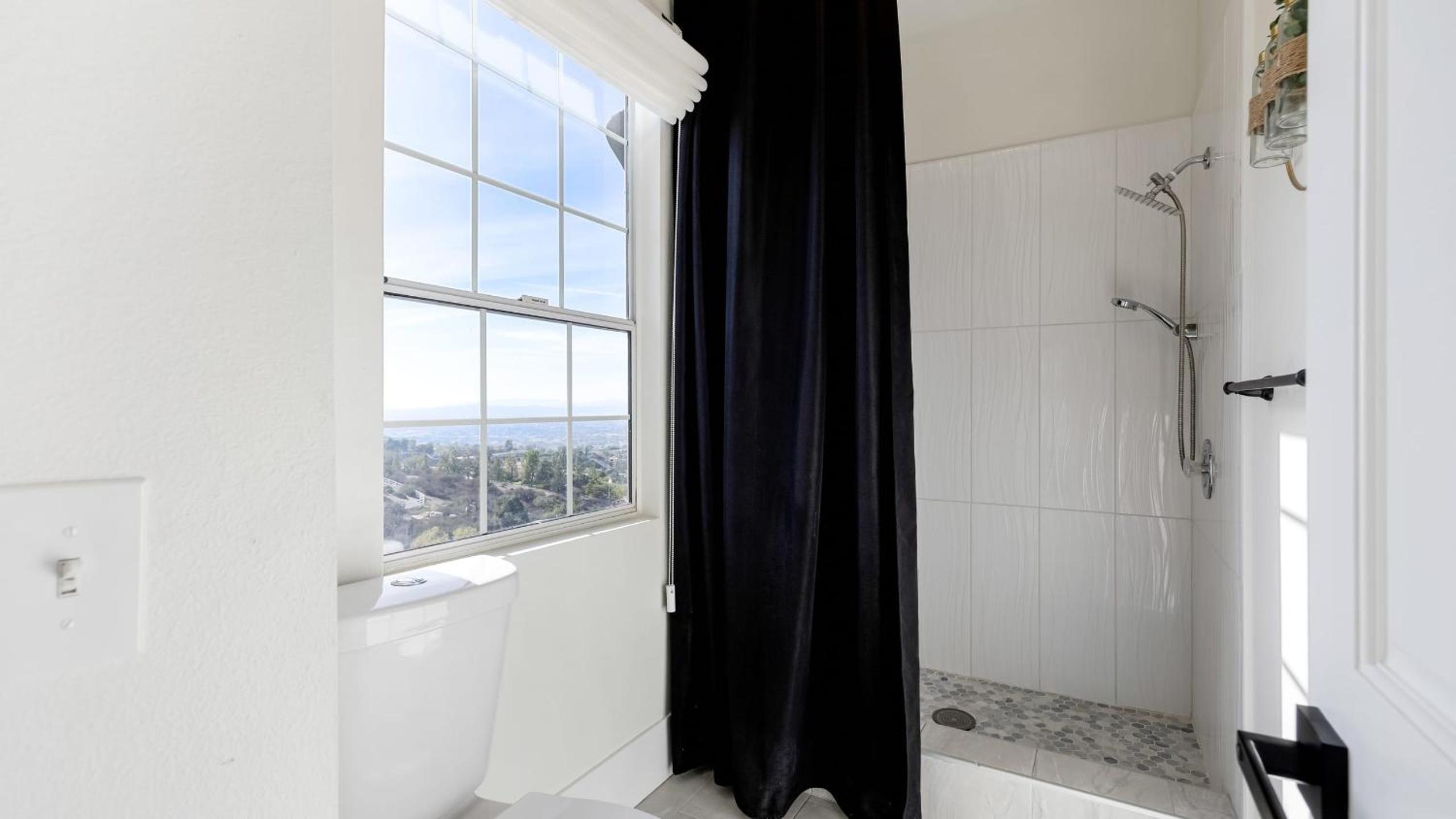 Temecula Stay w Pool Movie Room Sauna Tennis Court Panoramic Valley Views Via de Oro Estate by Avantstay