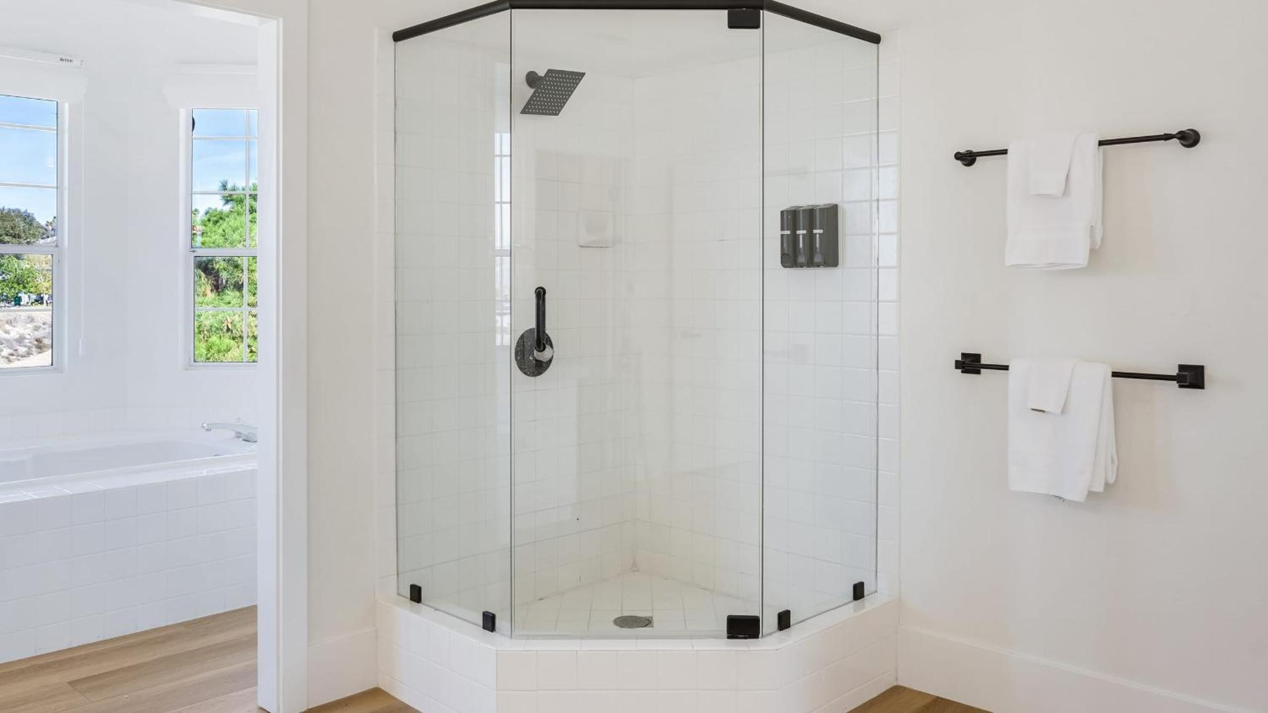 Temecula Stay w Pool Movie Room Sauna Tennis Court Panoramic Valley Views Via de Oro Estate by Avantstay