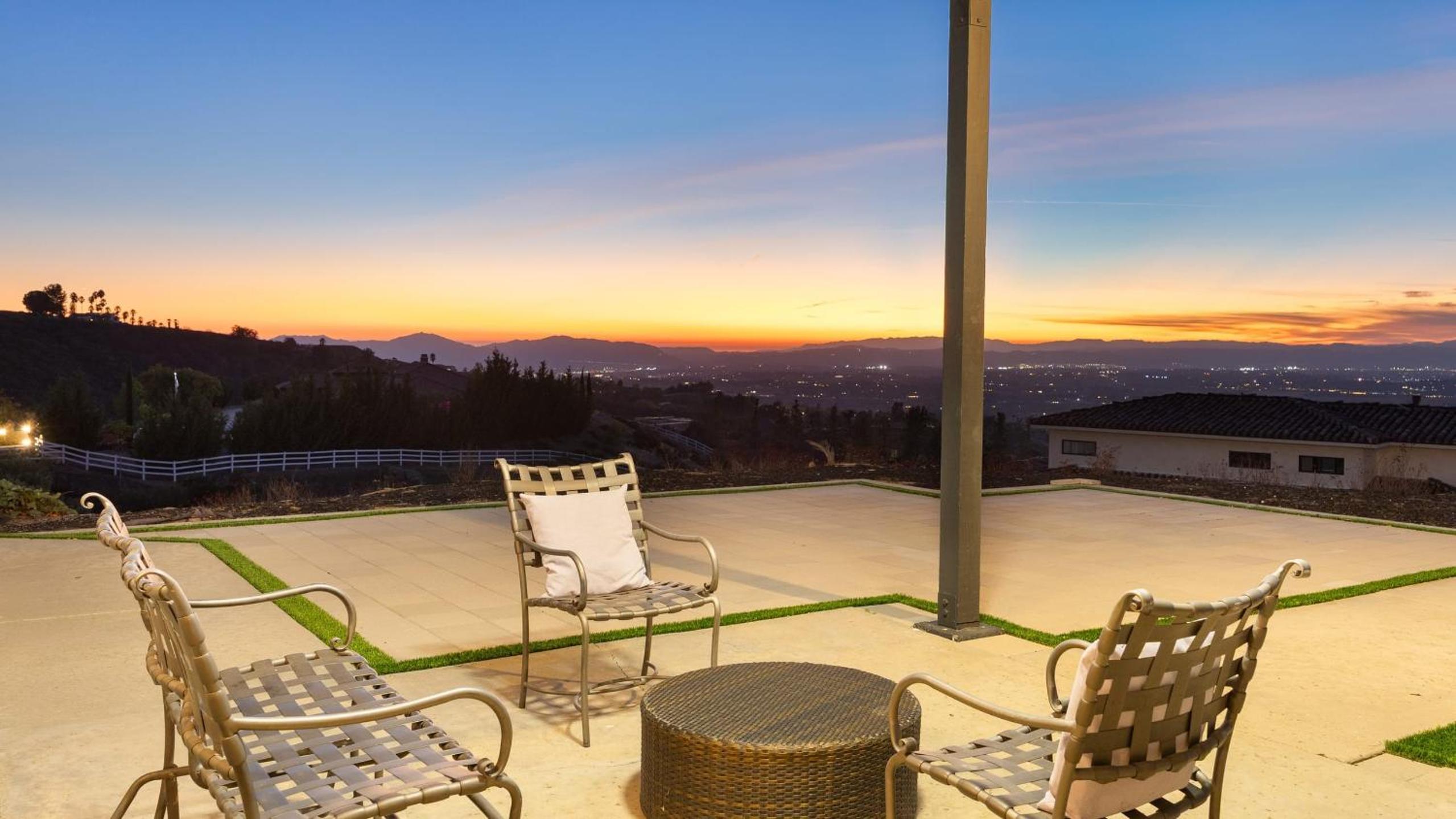 Temecula Stay w Pool Movie Room Sauna Tennis Court Panoramic Valley Views Via de Oro Estate by Avantstay