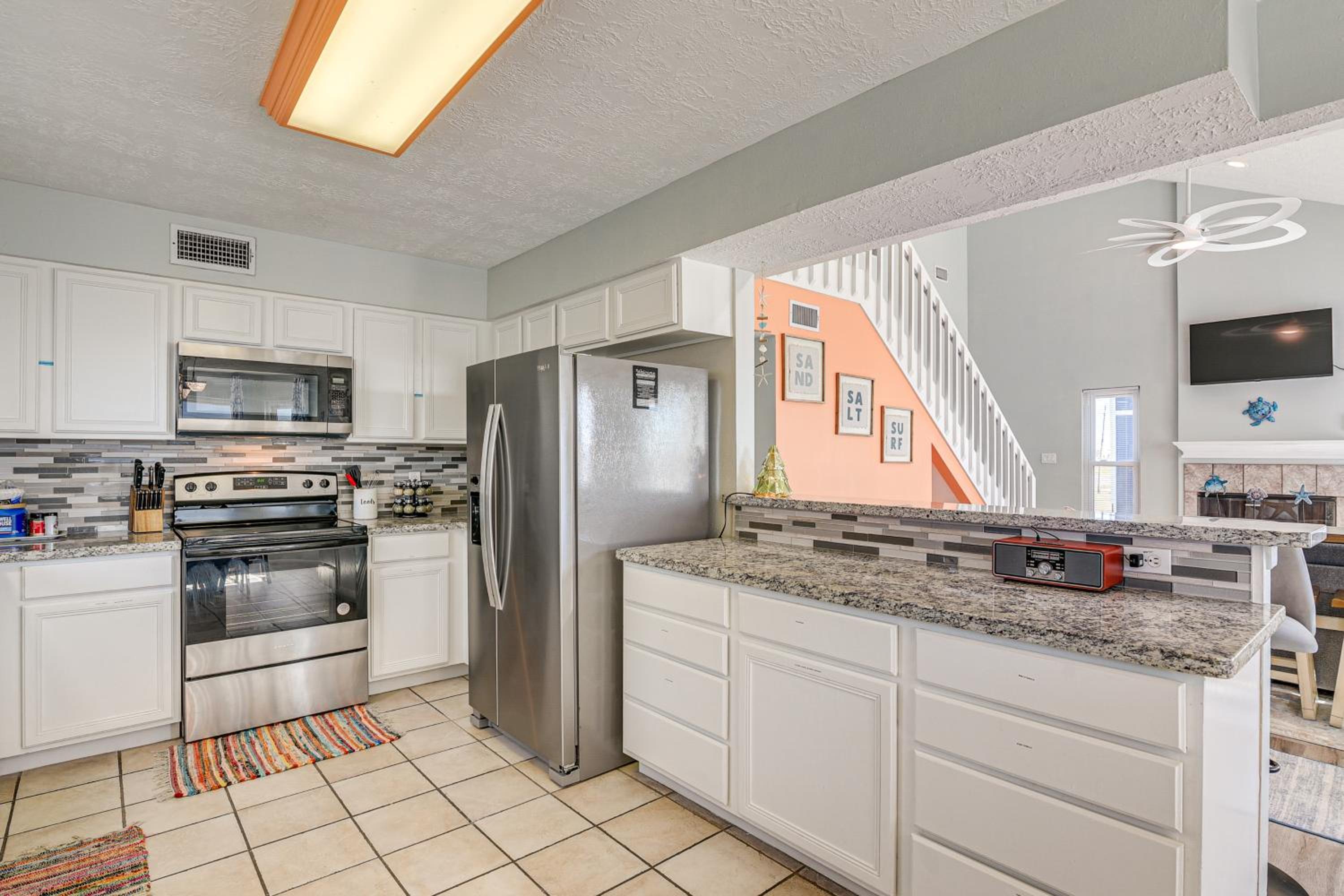 Walk to Beach Ocean-View Family Home in Galveston