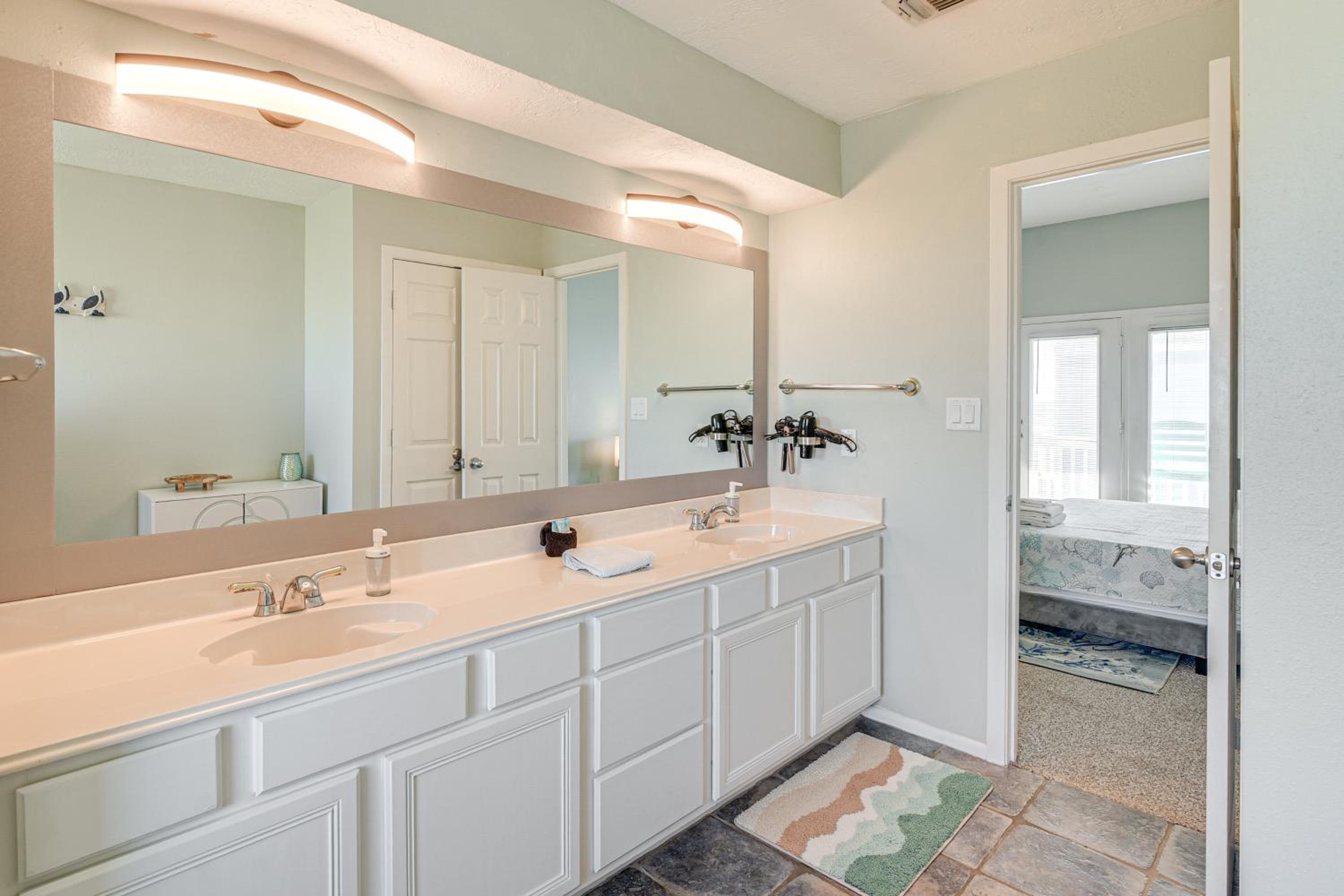 Walk to Beach Ocean-View Family Home in Galveston