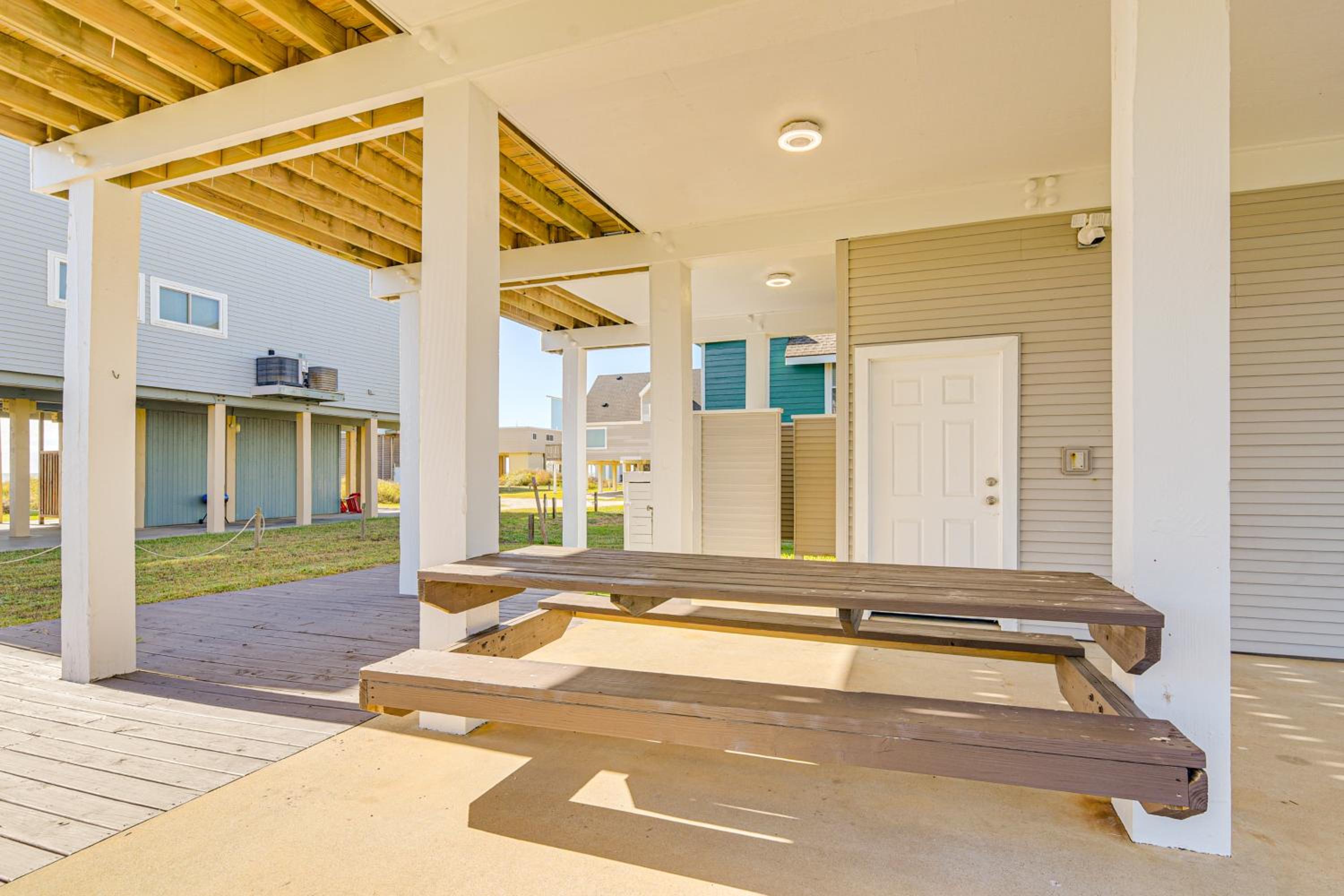 Walk to Beach Ocean-View Family Home in Galveston