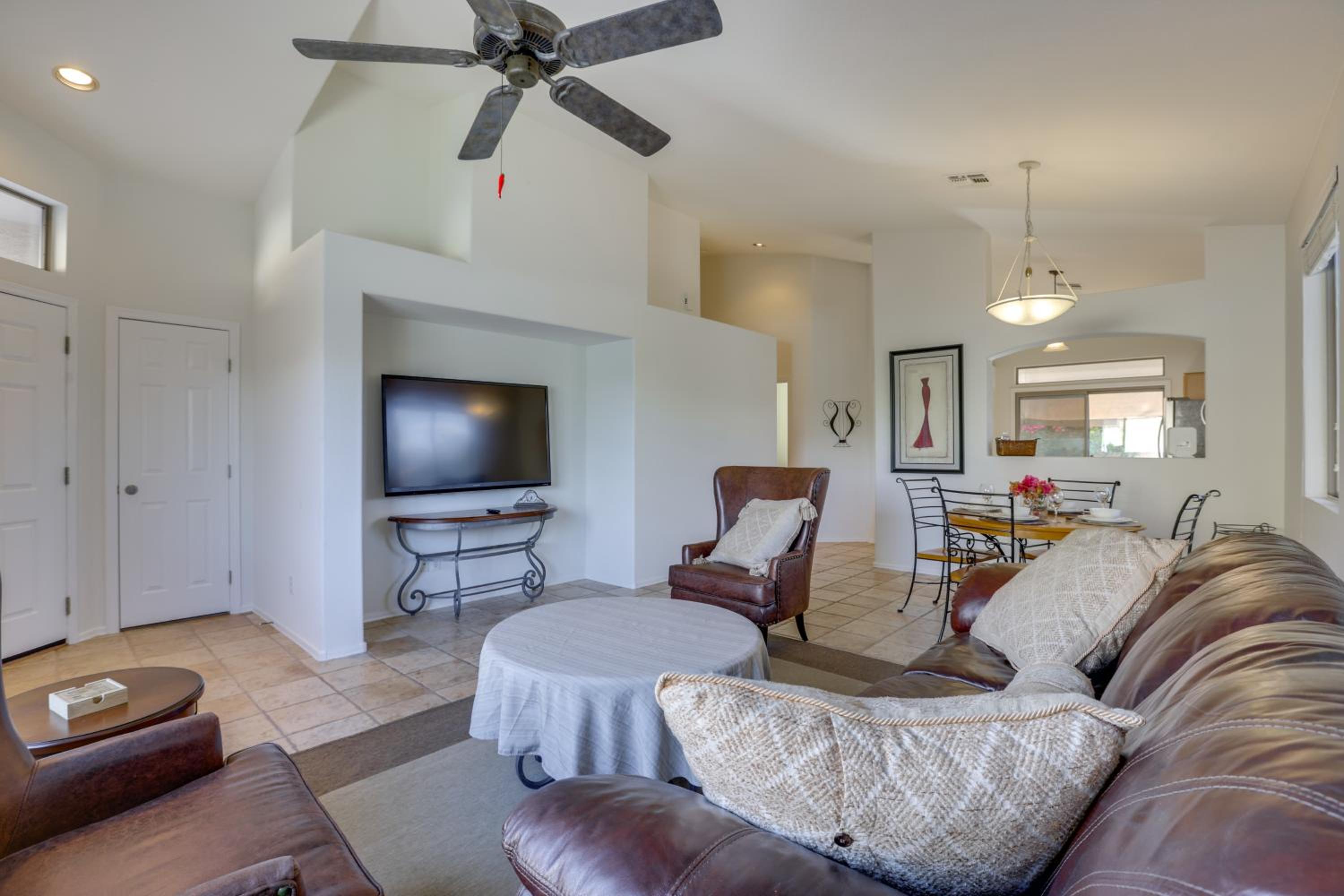 Hike, Golf and Relax Desert Retreat in Cave Creek