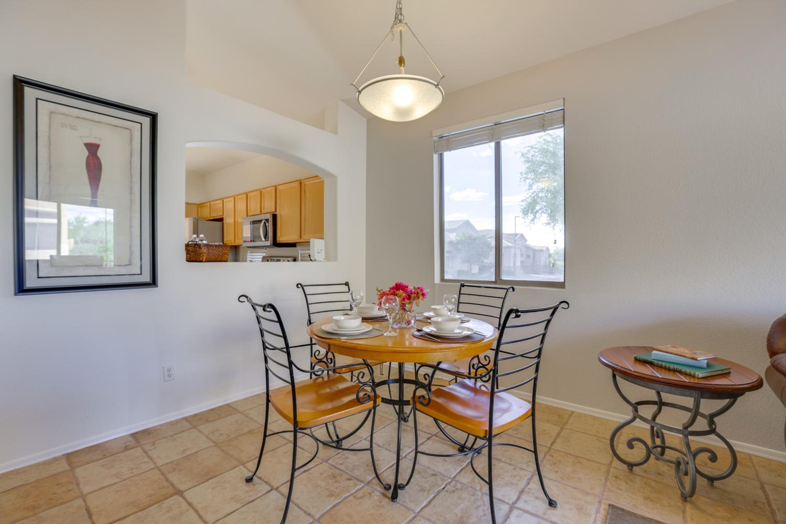 Hike, Golf and Relax Desert Retreat in Cave Creek