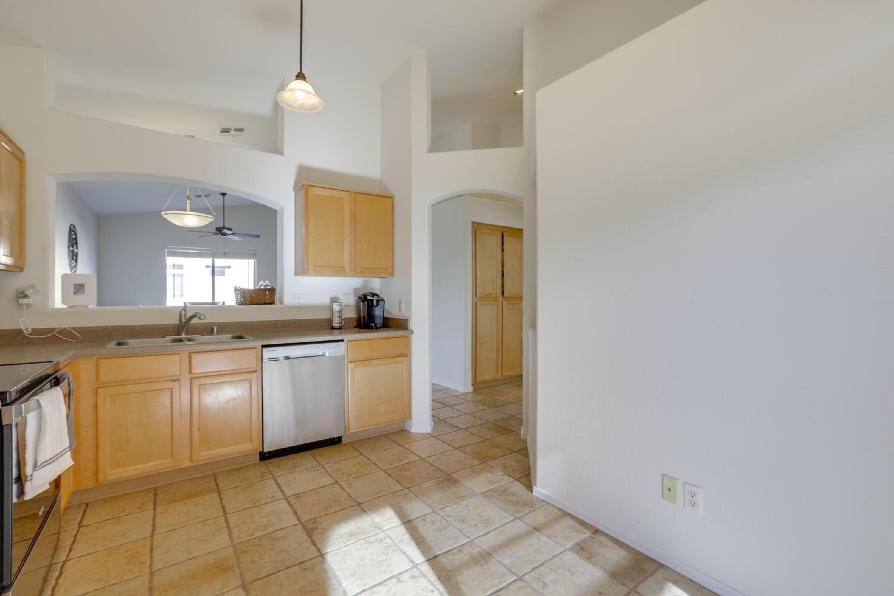 Hike, Golf and Relax Desert Retreat in Cave Creek