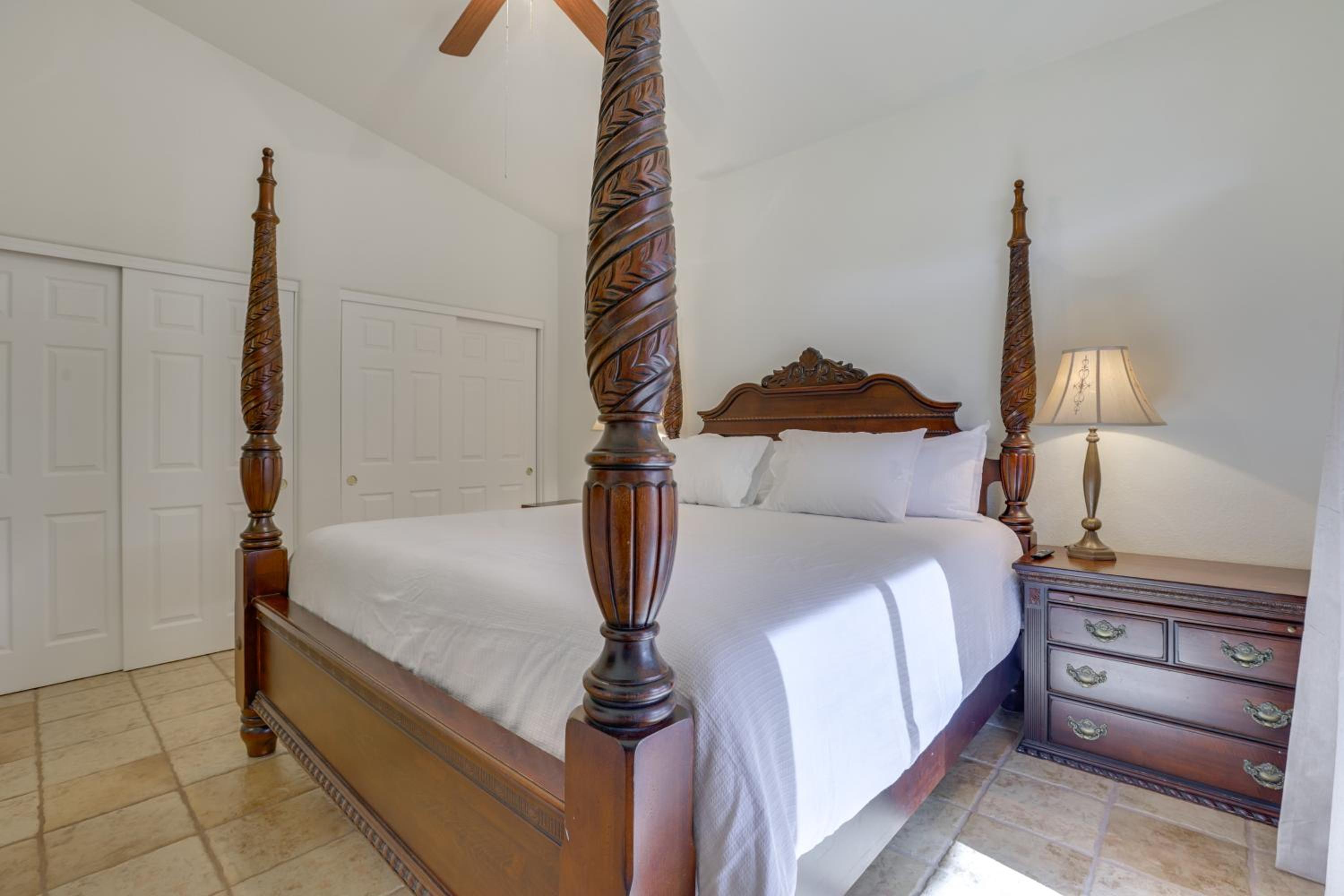 Hike, Golf and Relax Desert Retreat in Cave Creek