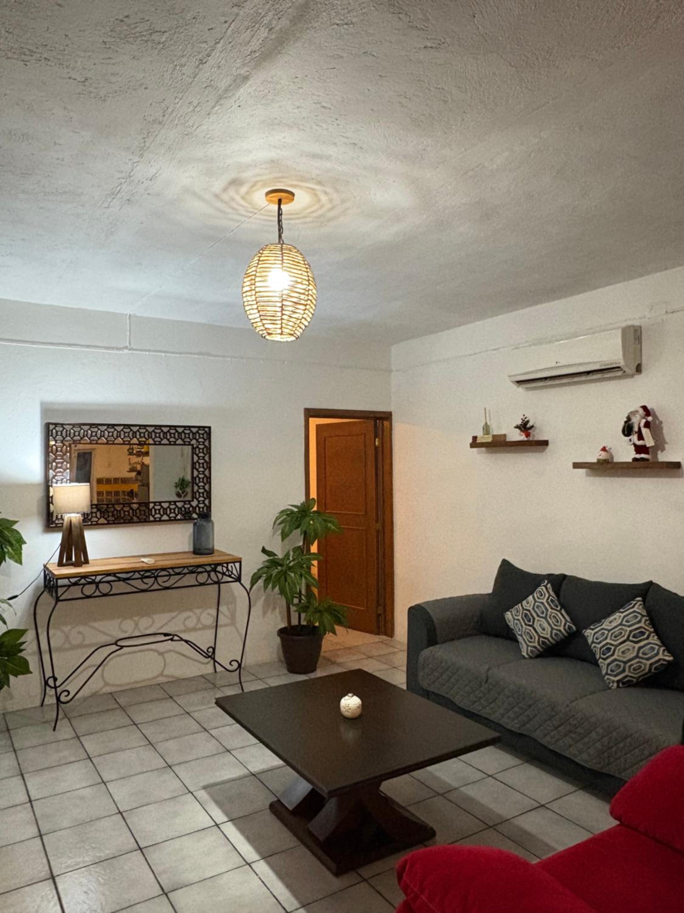 Casa Jardín