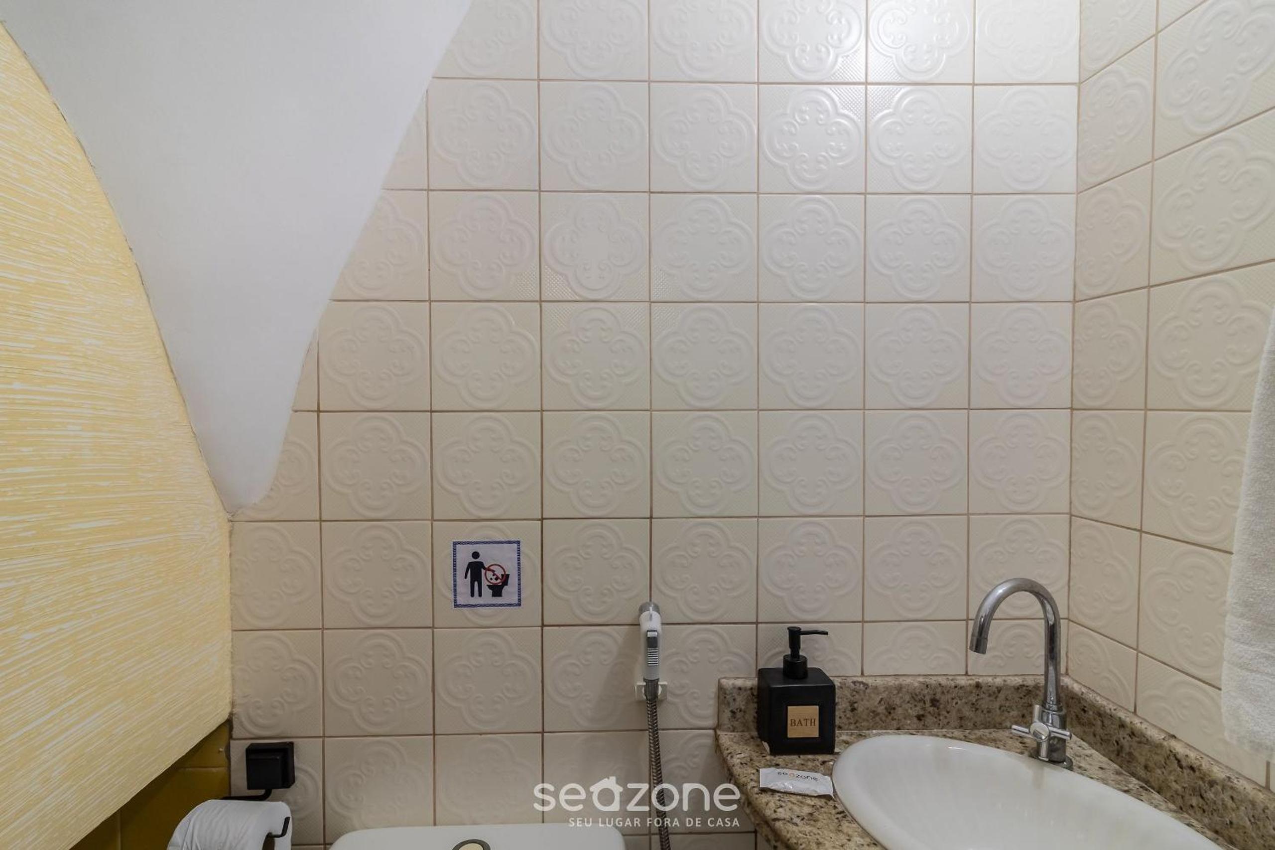 House in Cabo Frio 200m from the beach ADP001