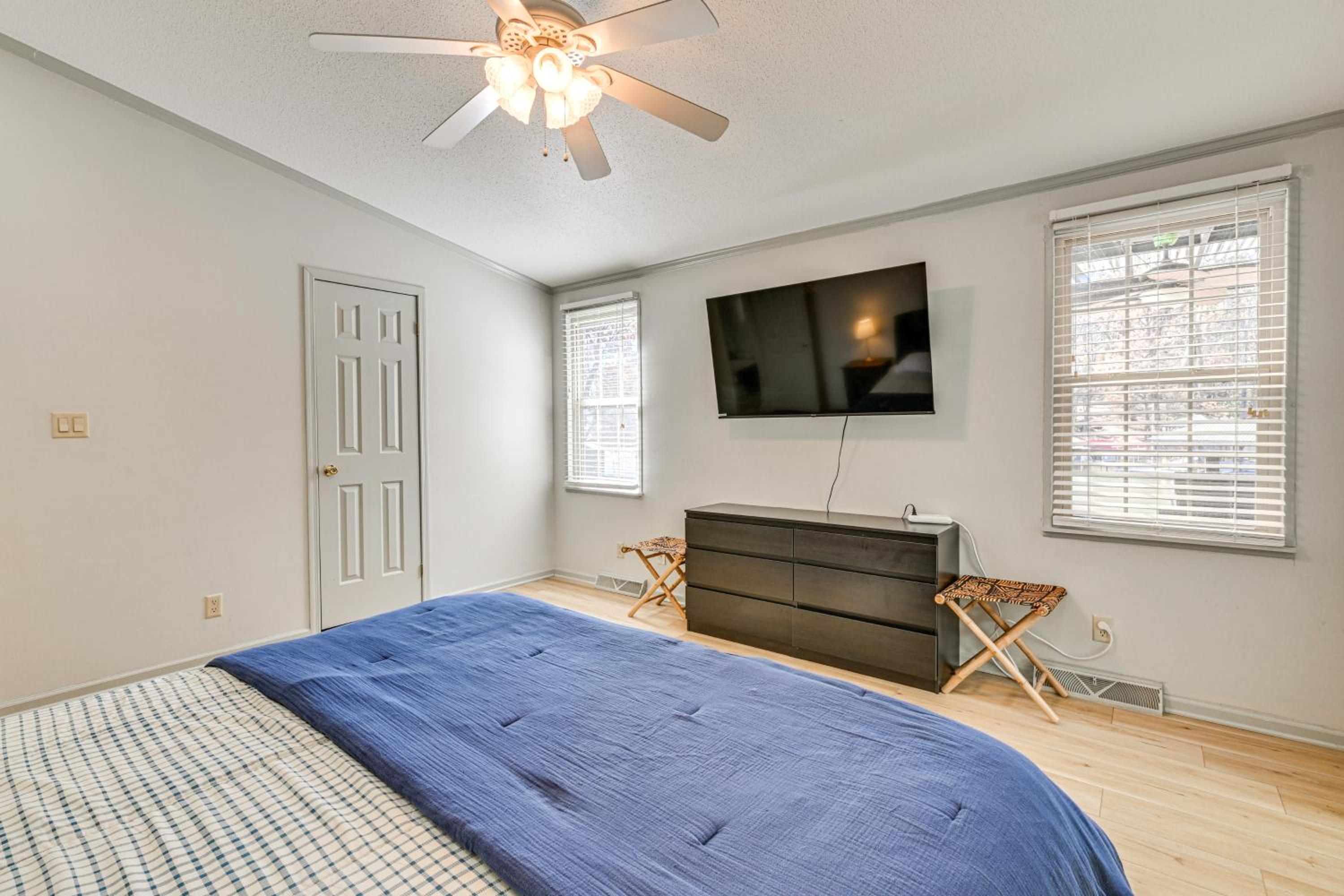 Boaters Paradise on Lake Norman with Private Dock!