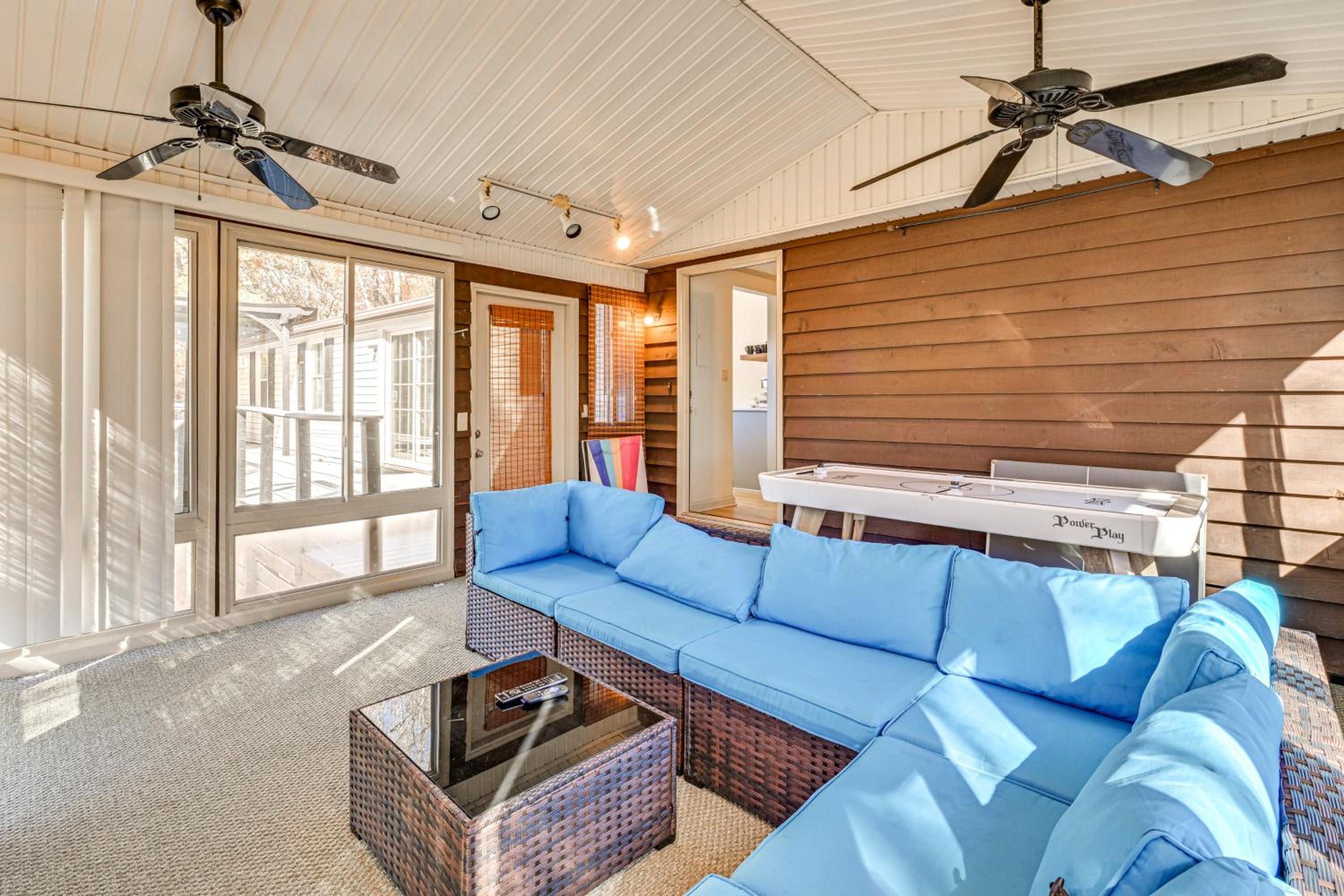 Boaters Paradise on Lake Norman with Private Dock!