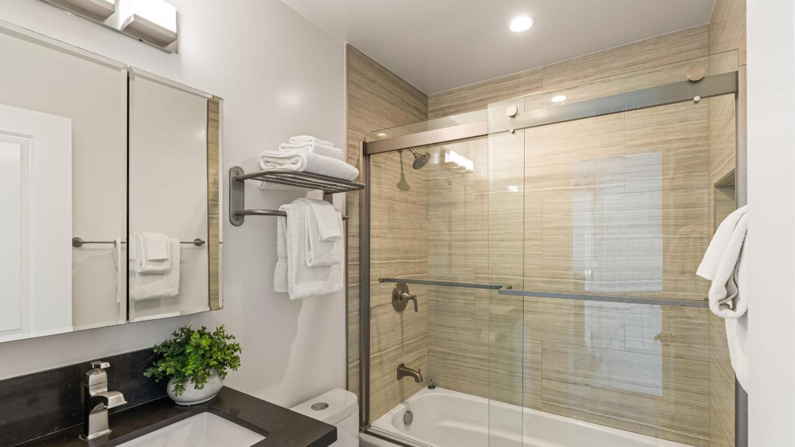 Walk to Beach Hot Tub Oceanview Deck 259 Trailhead Trestles 2 by AvantStay