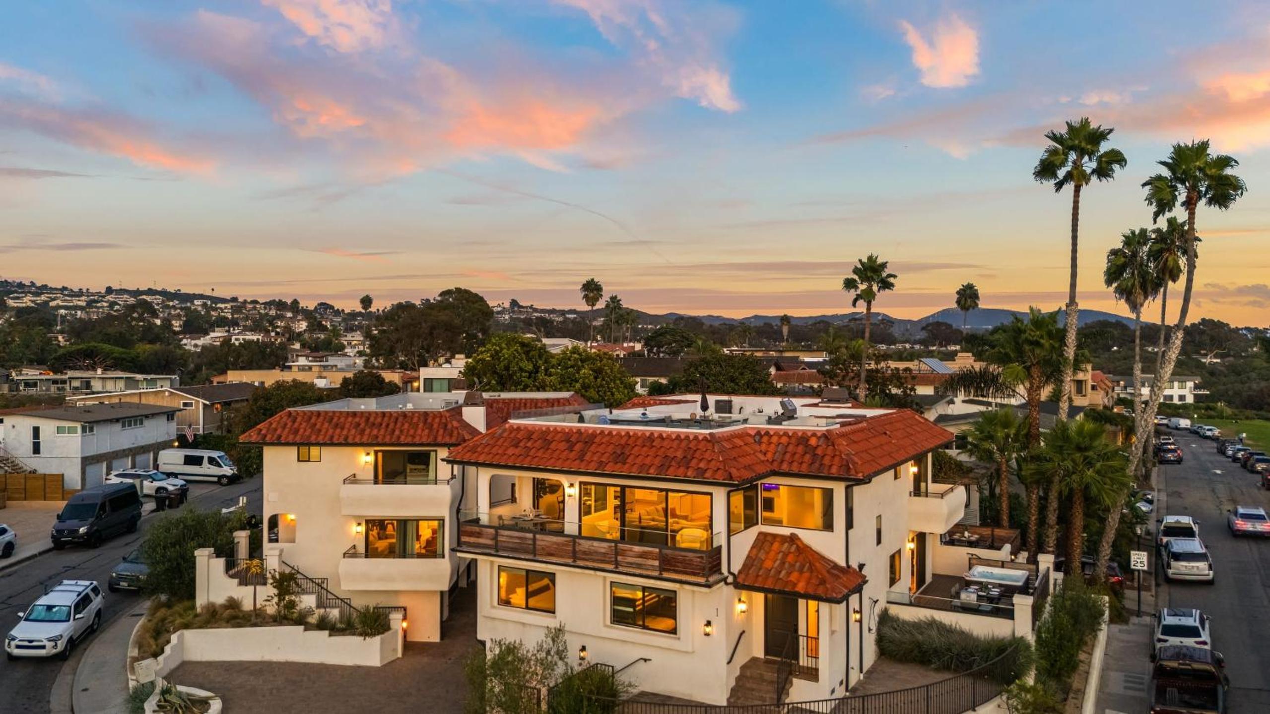 Rooftop w Hot Tub Firepit Ocean Views 259 Trailhead Trestles 1 by AvantStay