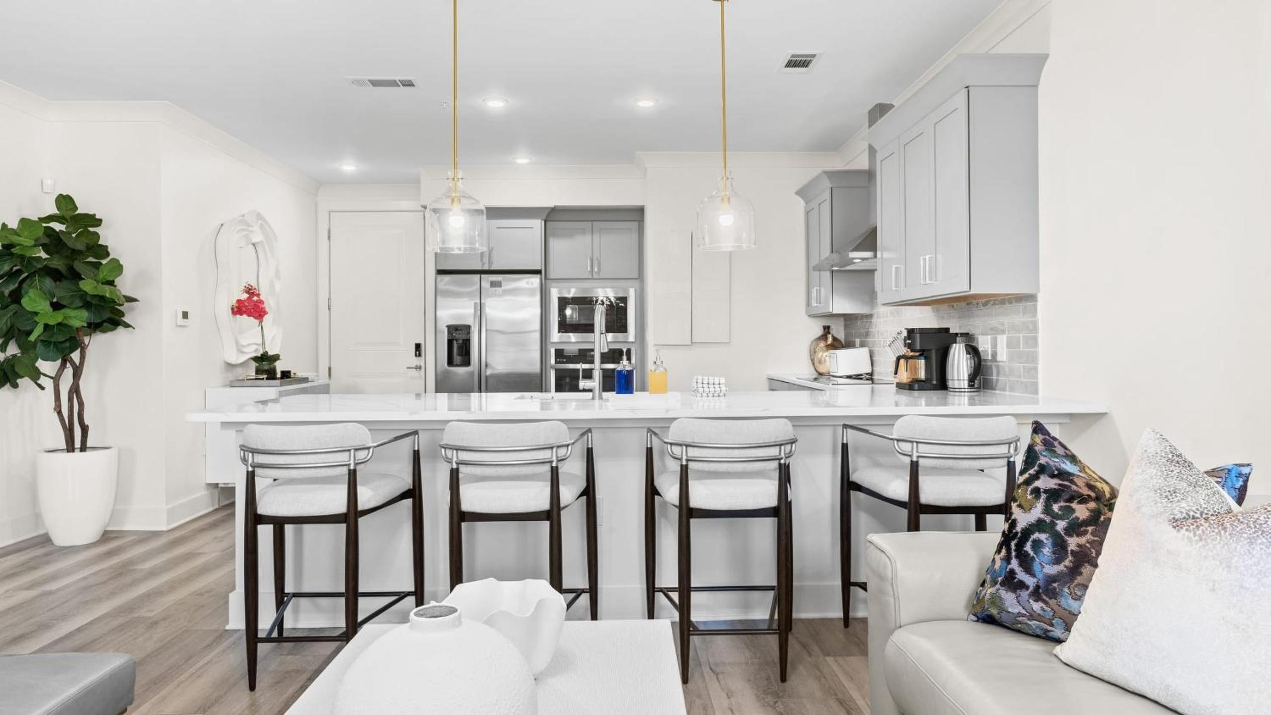 Bright 30A Two-Suite Condo — Balcony Views Pool Hot Tub Near Gulf Place Emerald Oasis by AvantStay