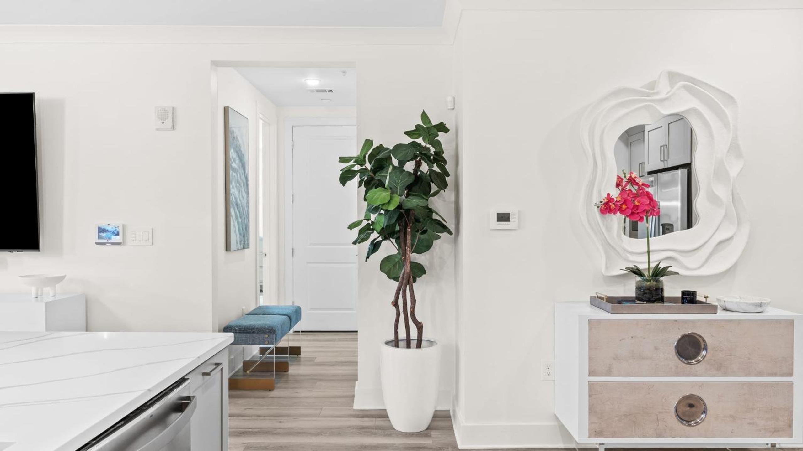 Bright 30A Two-Suite Condo — Balcony Views Pool Hot Tub Near Gulf Place Emerald Oasis by AvantStay