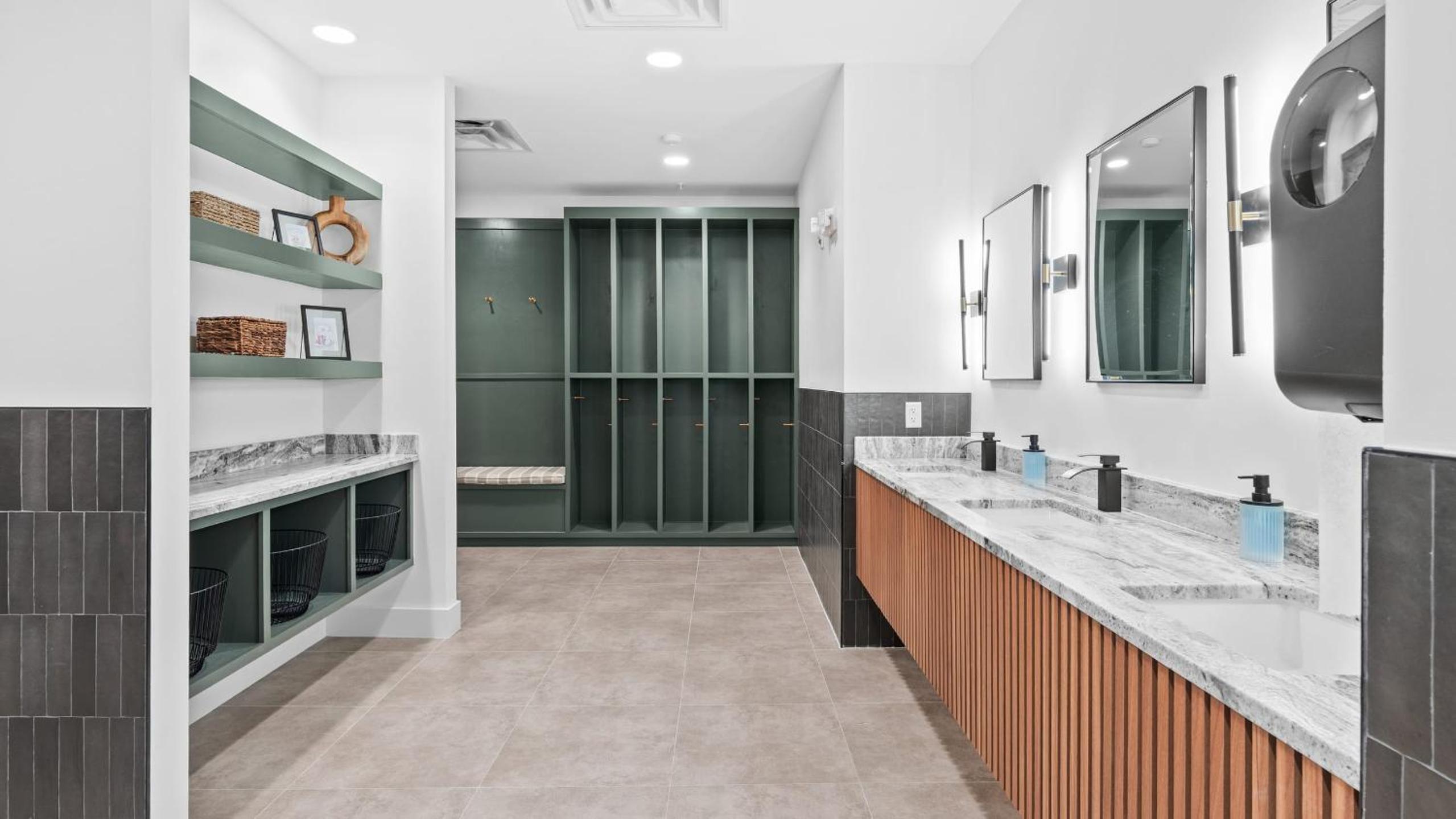 Bright 30A Two-Suite Condo — Balcony Views Pool Hot Tub Near Gulf Place Emerald Oasis by AvantStay