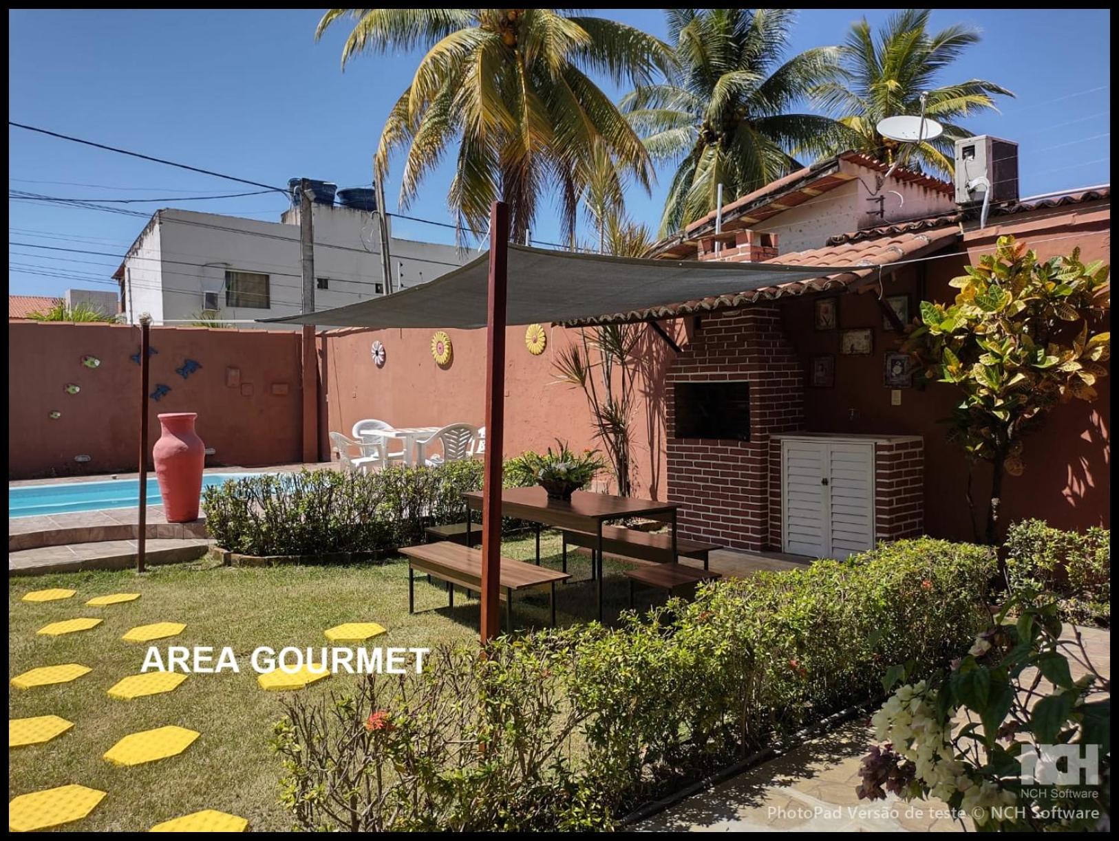 Casa com piscina e Hidromassagem a 200 m da praia
