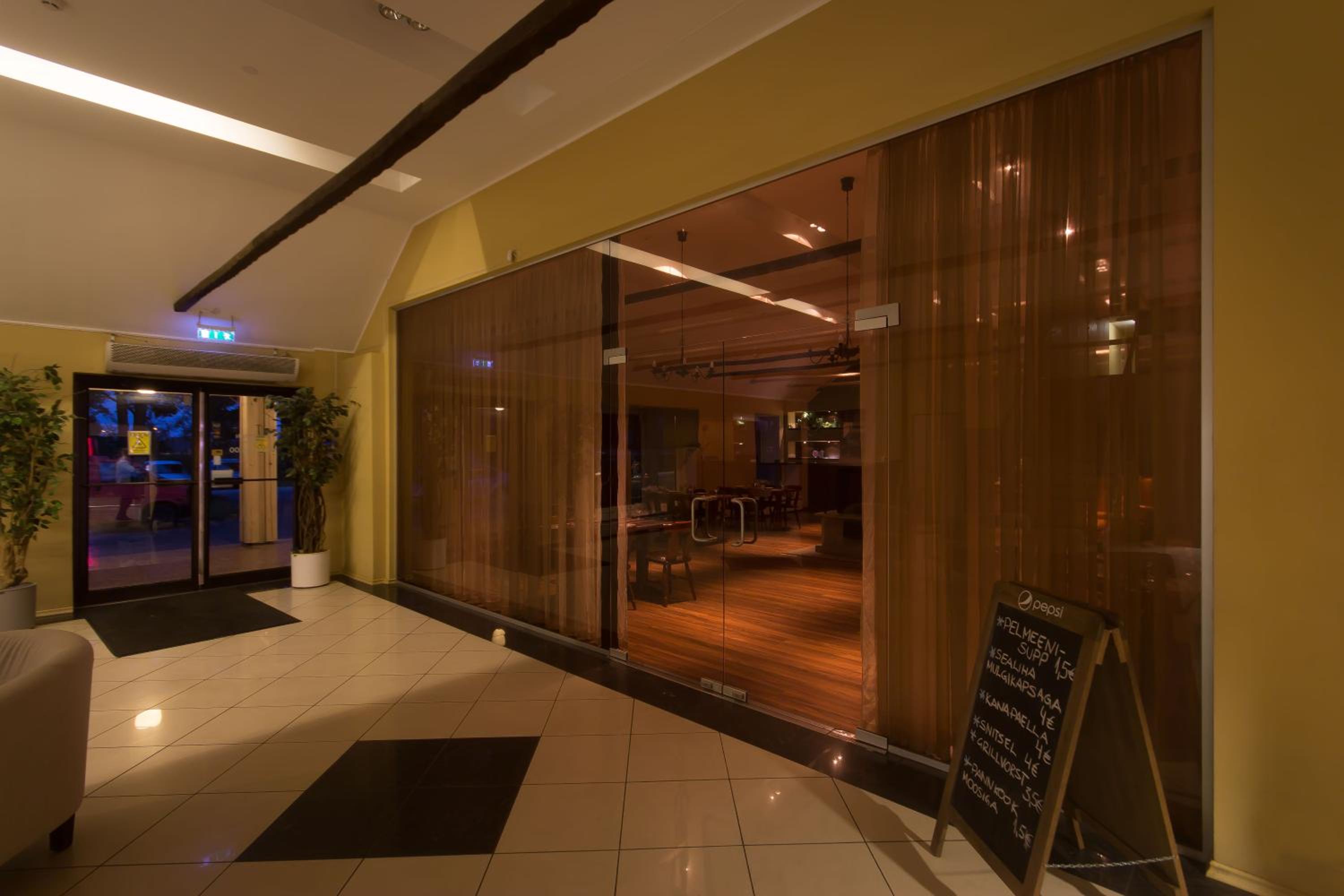 Tallinn Vacations - Peoleo Hotell - Property Image 17
