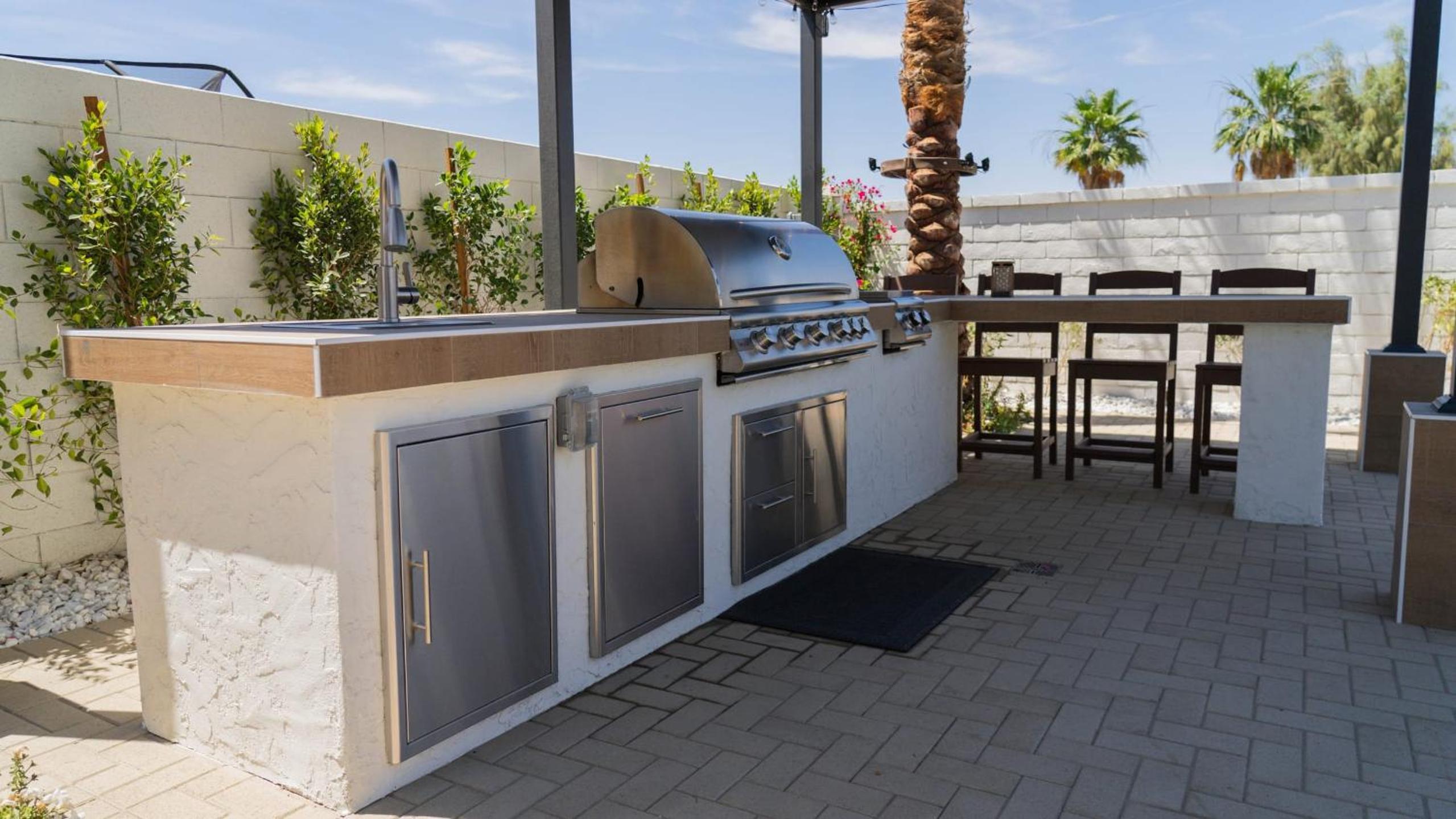 Stylish Home w Pool Firepit Scenic Outdoor Living Casa Mirage by AvantStay