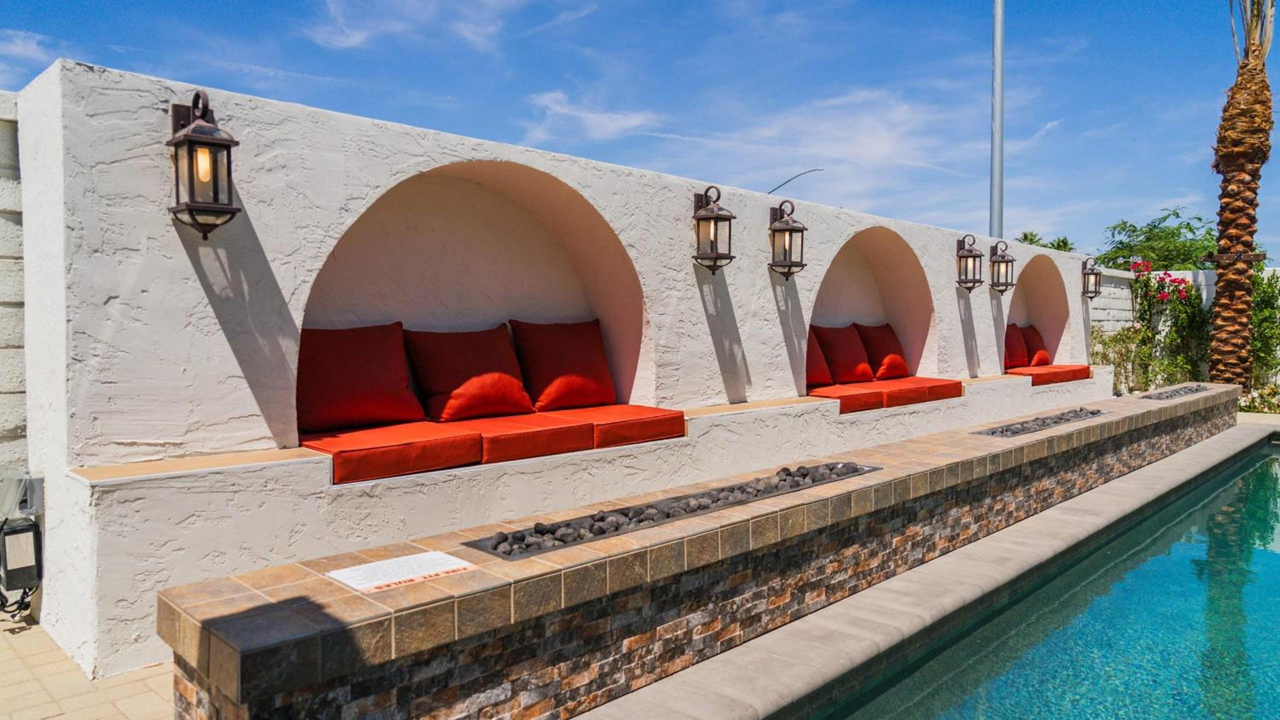 Stylish Home w Pool Firepit Scenic Outdoor Living Casa Mirage by AvantStay