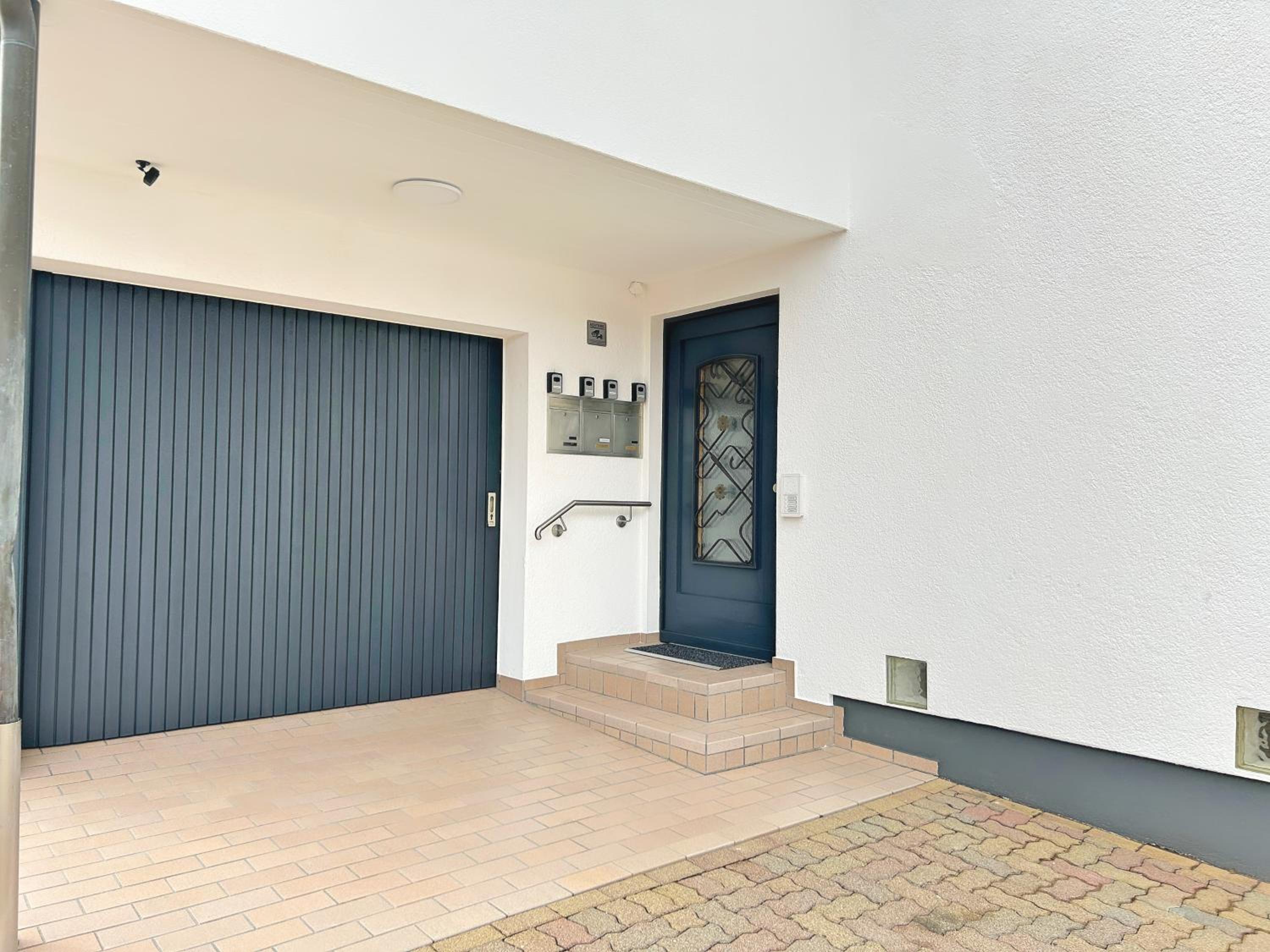 Basilisk Homes - in Grenzach-Wyhlen bei Basel - 4 x Moderne Fewos je 1bis2, 1bis4 oder 1bis6 Pers mit Küche und Balkon oder Terrasse - Parkplätze vorhanden