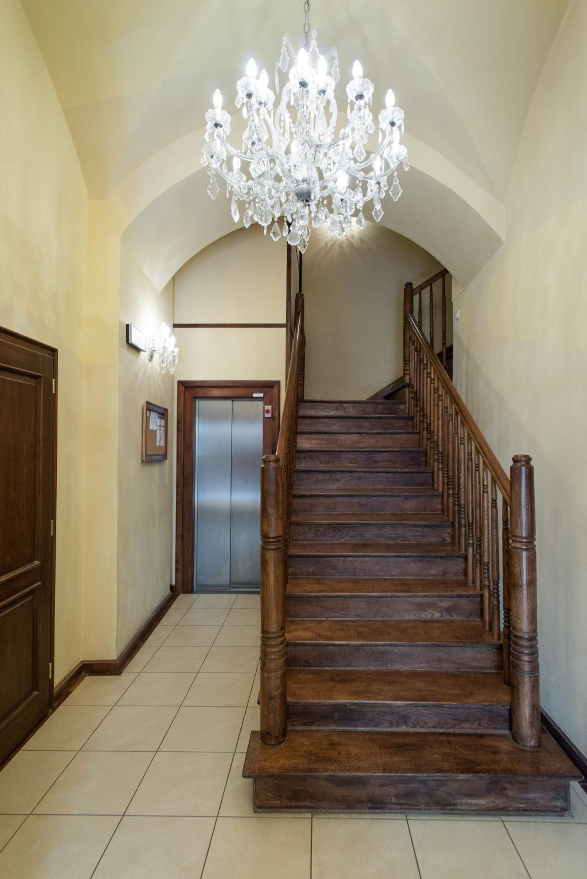 Tomasza Residence
