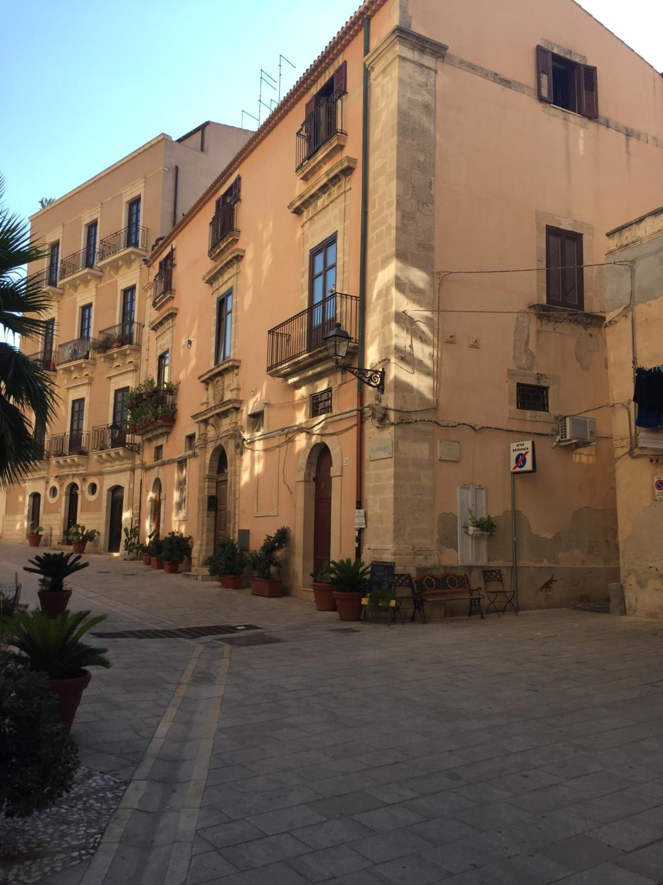 le c'Ortigiane di via mergulensi