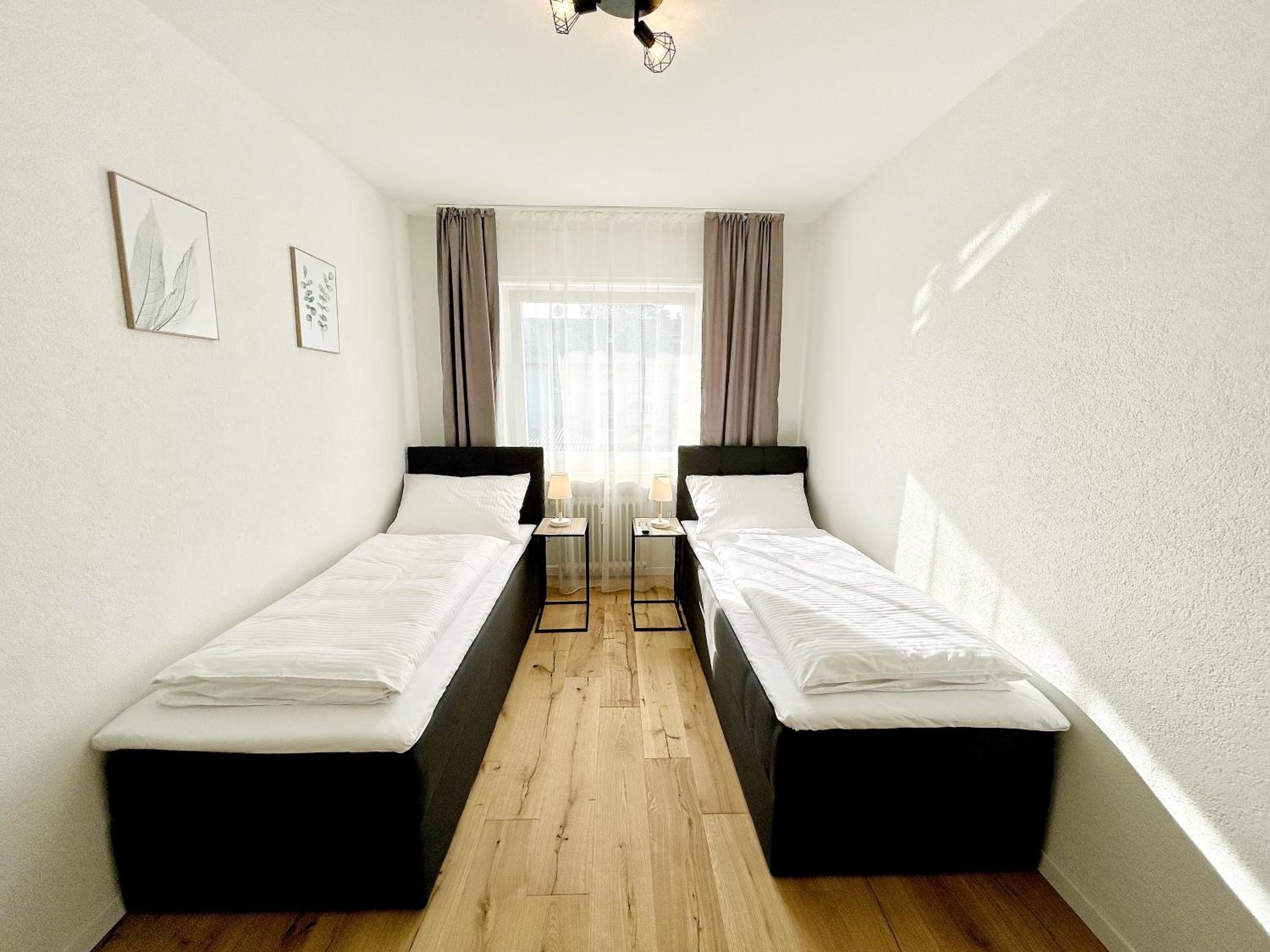 Basilisk Homes - in Grenzach-Wyhlen bei Basel - 4 x Moderne Fewos je 1bis2, 1bis4 oder 1bis6 Pers mit Küche und Balkon oder Terrasse - Parkplätze vorhanden