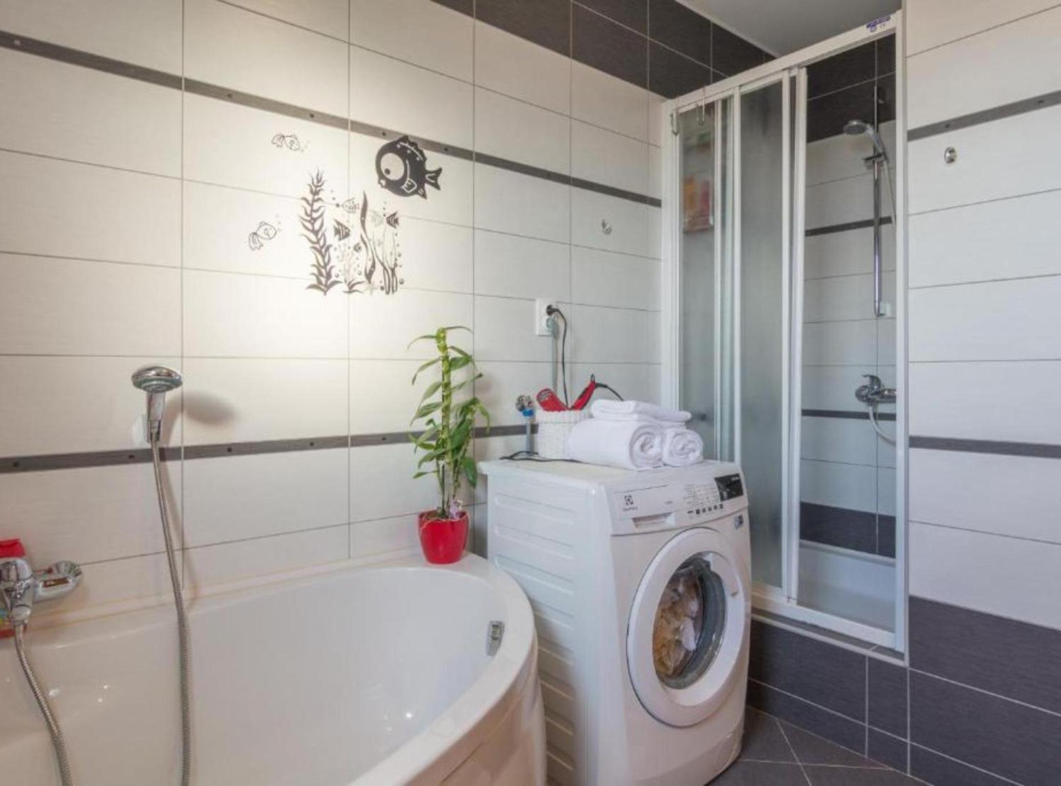 Holiday House BALEN with Swimming Pool