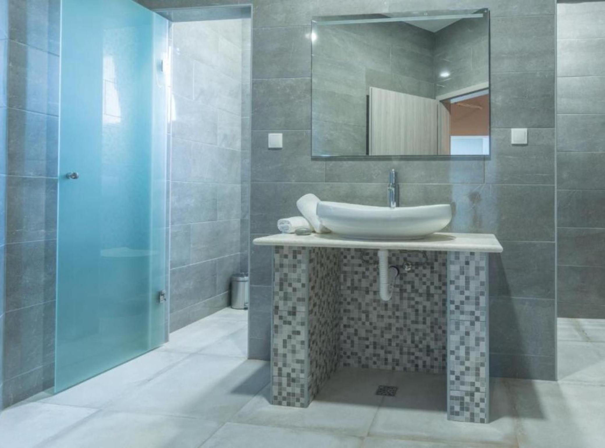 Holiday House BALEN with Swimming Pool