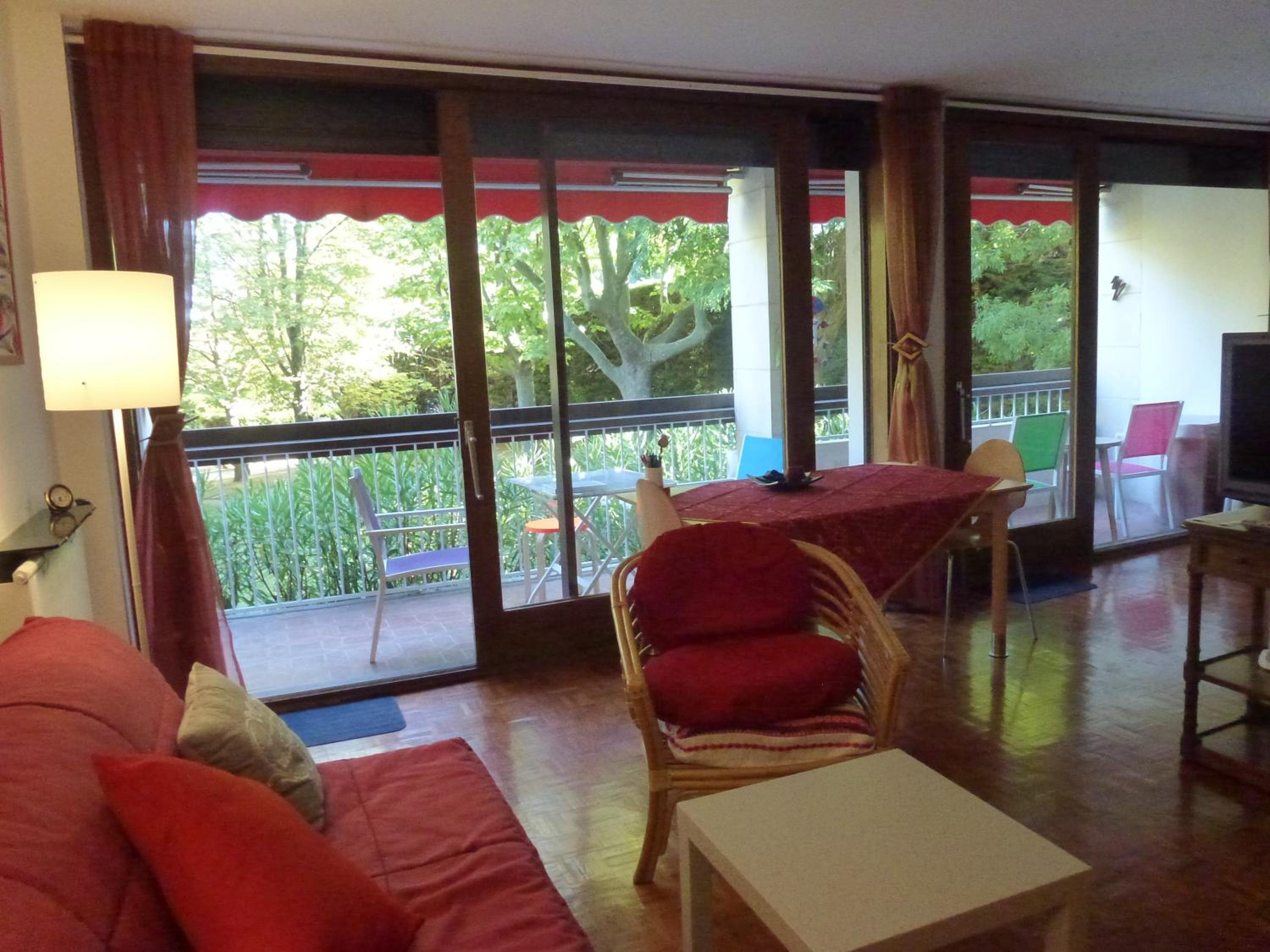 Apartment Les Muriers Blancs view 2