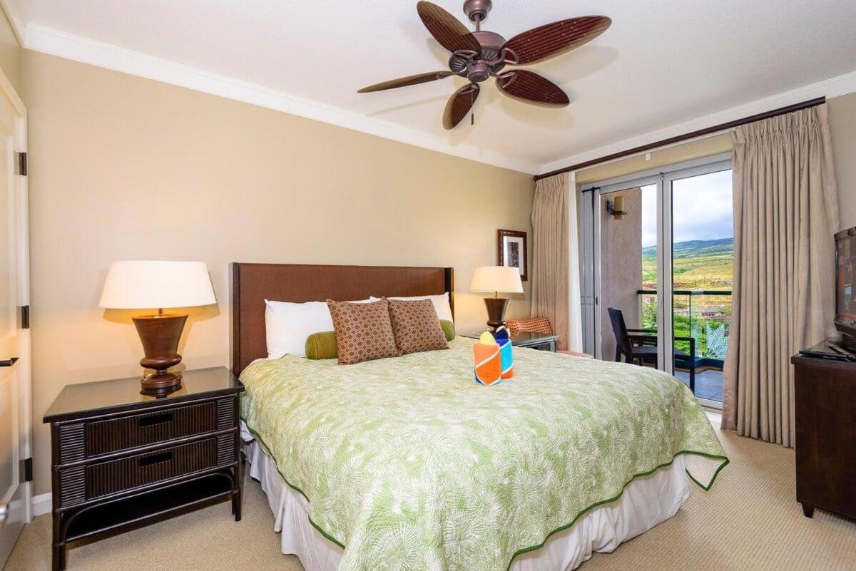 Honua Kai 1024 · HK 1024 Updated Beachfront Luxury Condo w Pool