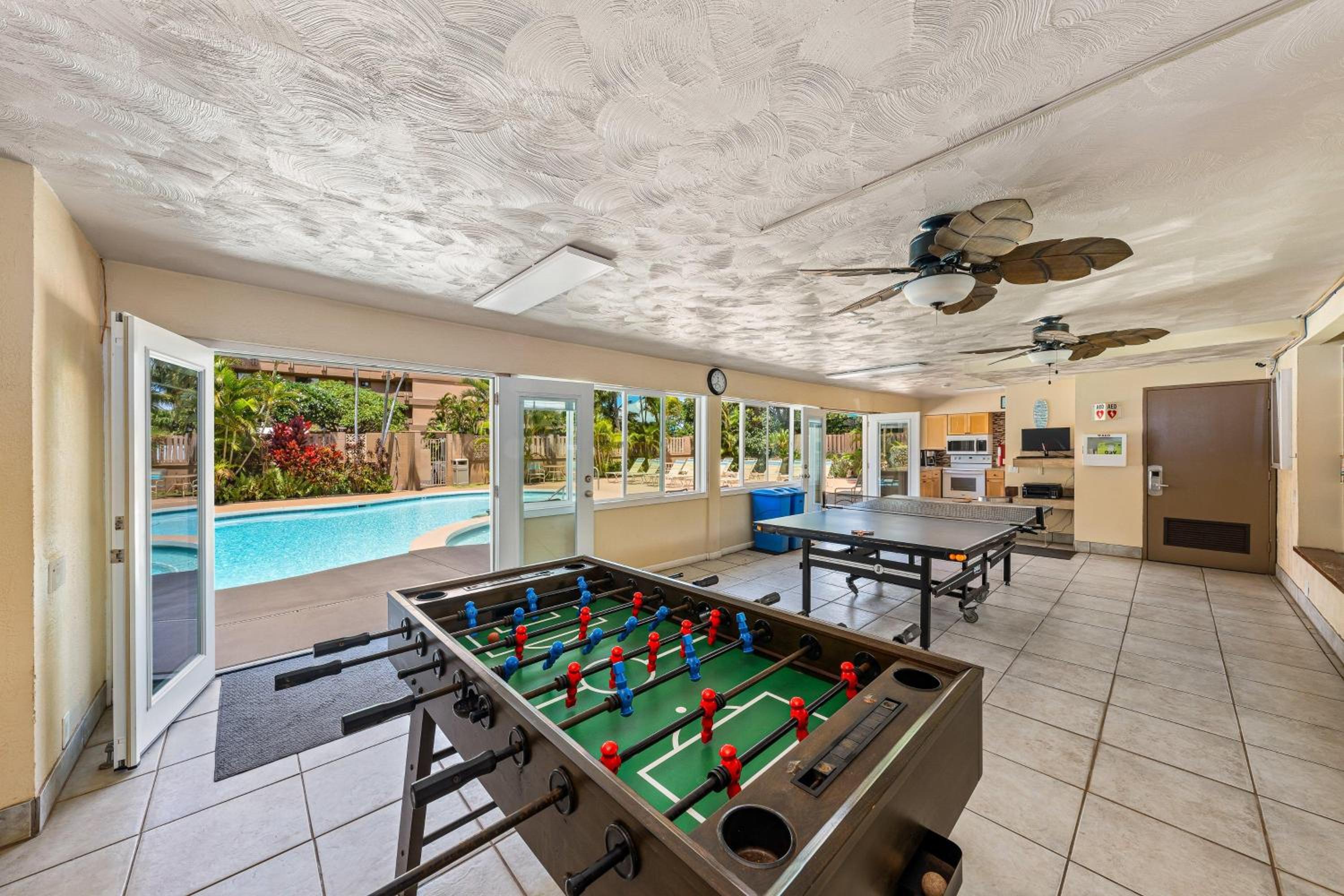 Maui Kai 601 · MK 601 Remodeled Oceanfront Condo w AC Pool