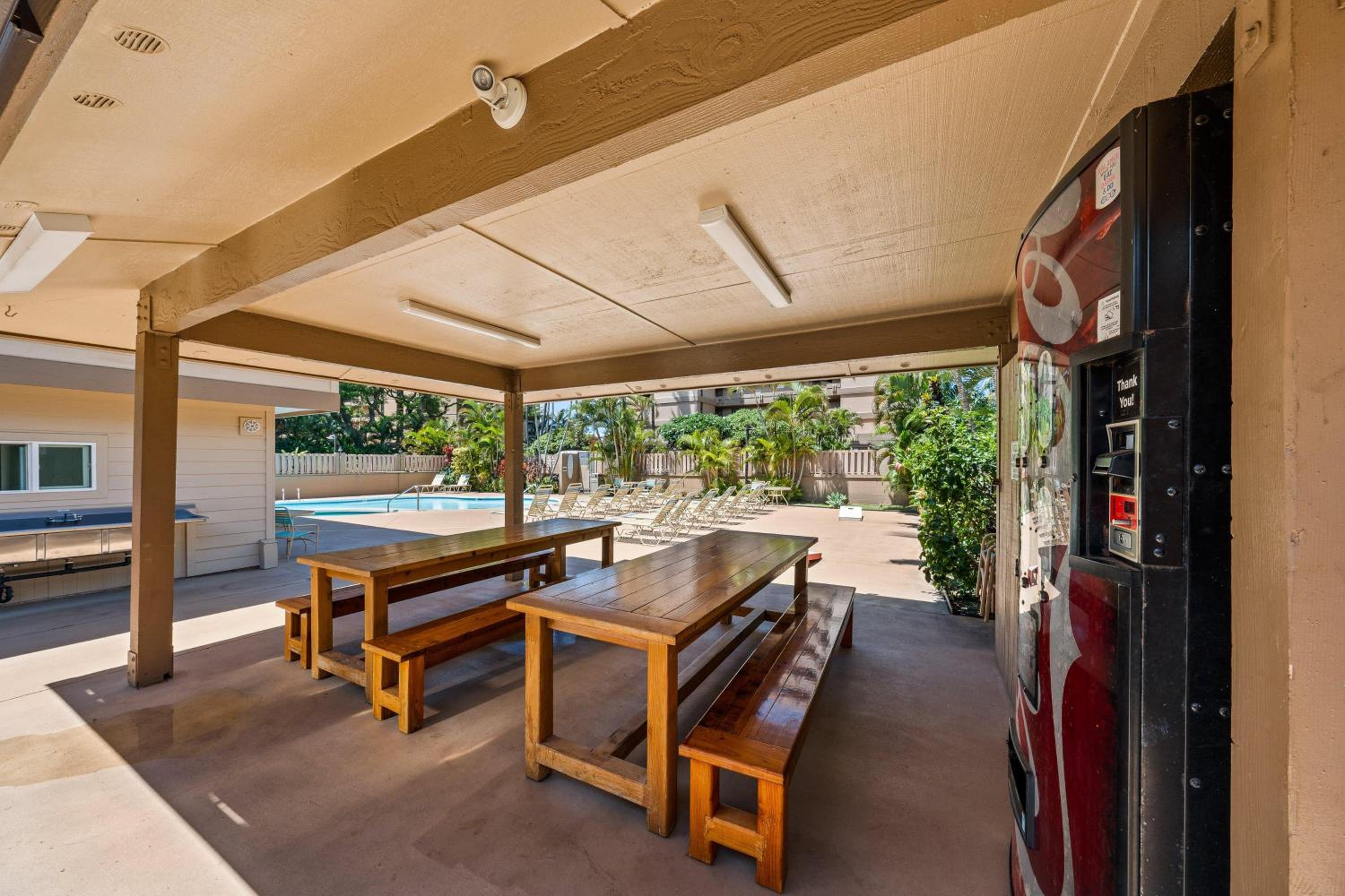 Maui Kai 206 · MK 206 Updated OceanFront Studio w Pool AC Views