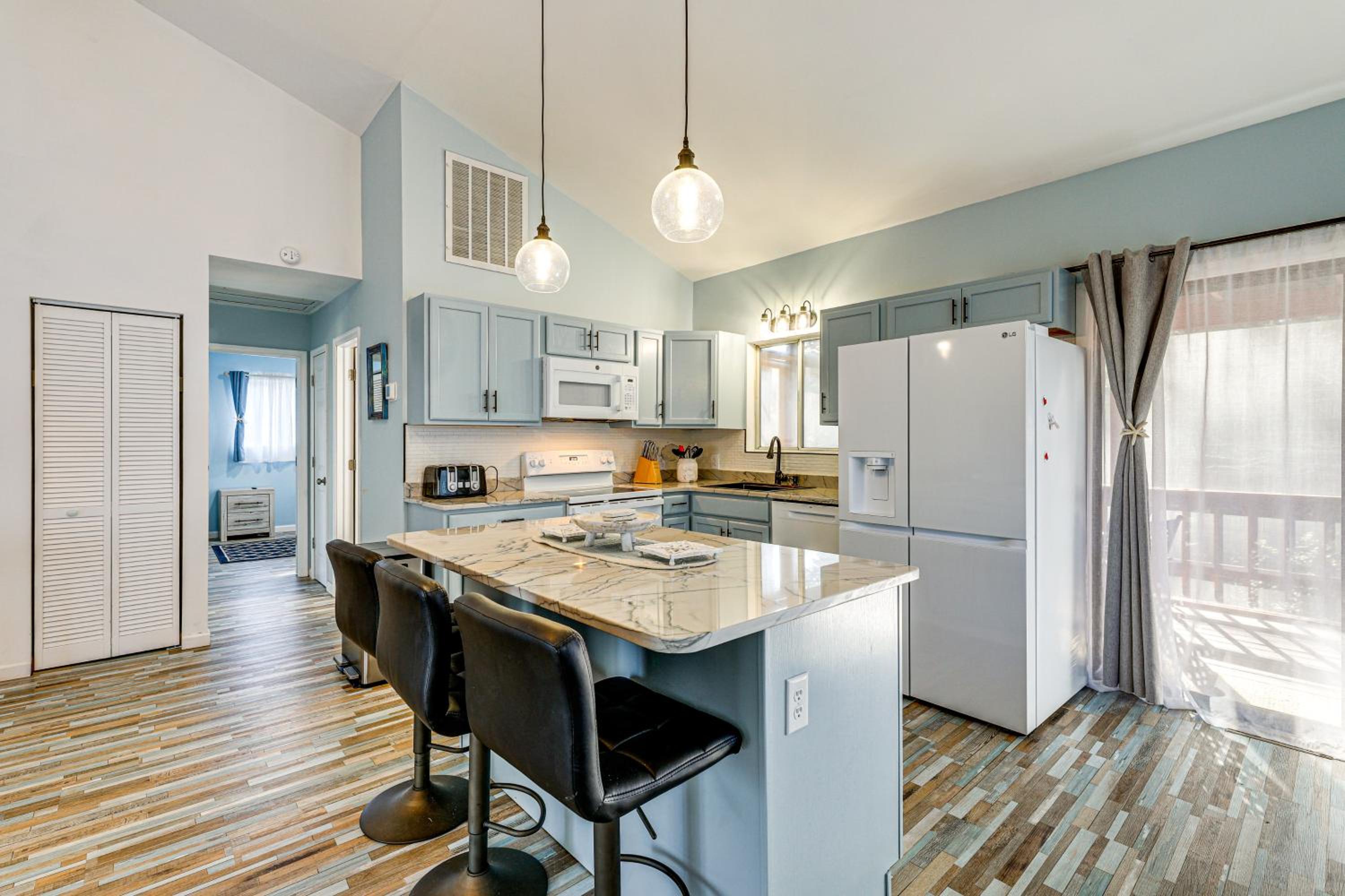 2 Mi to Boardwalk! Bright Bethany Beach Home