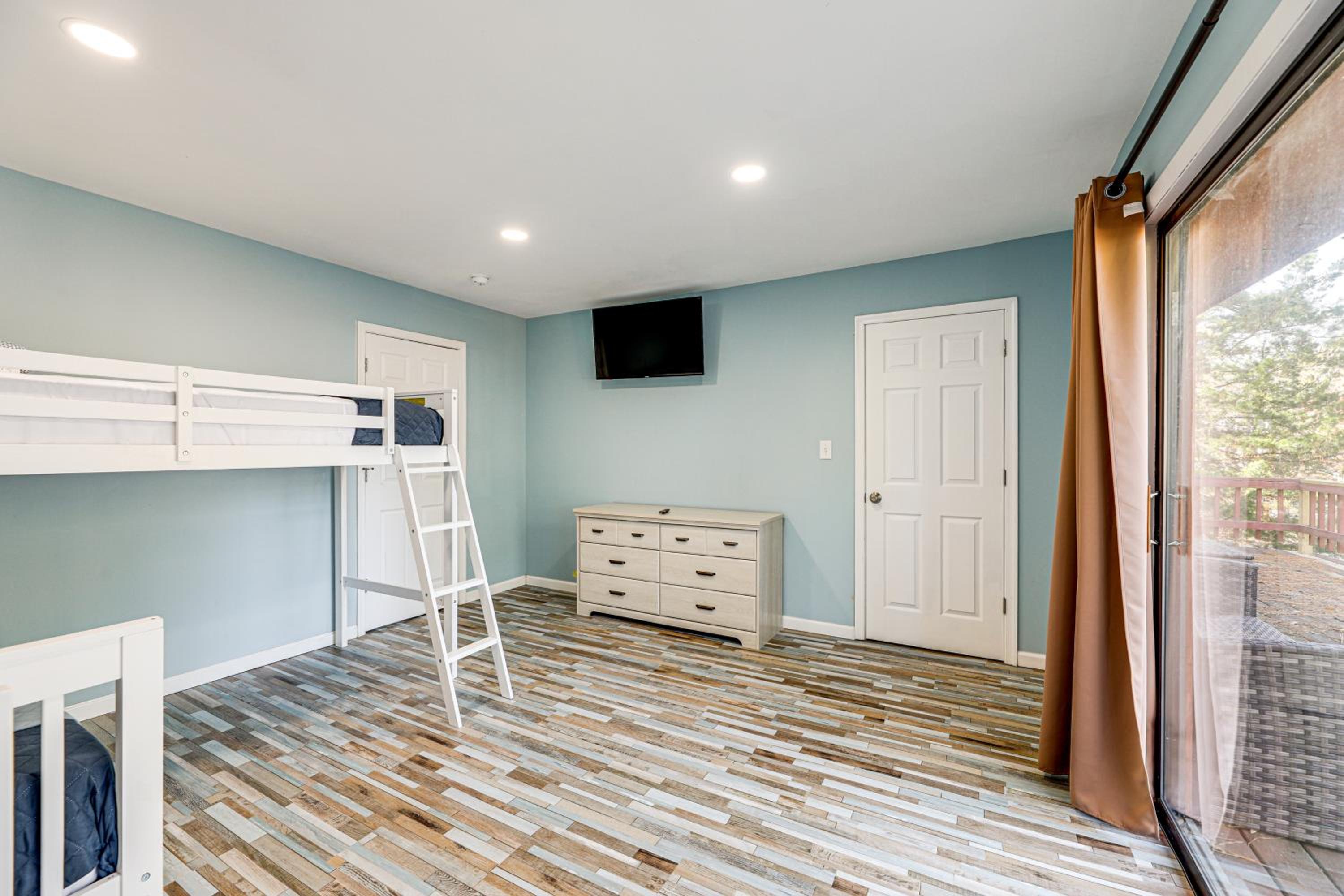 2 Mi to Boardwalk! Bright Bethany Beach Home