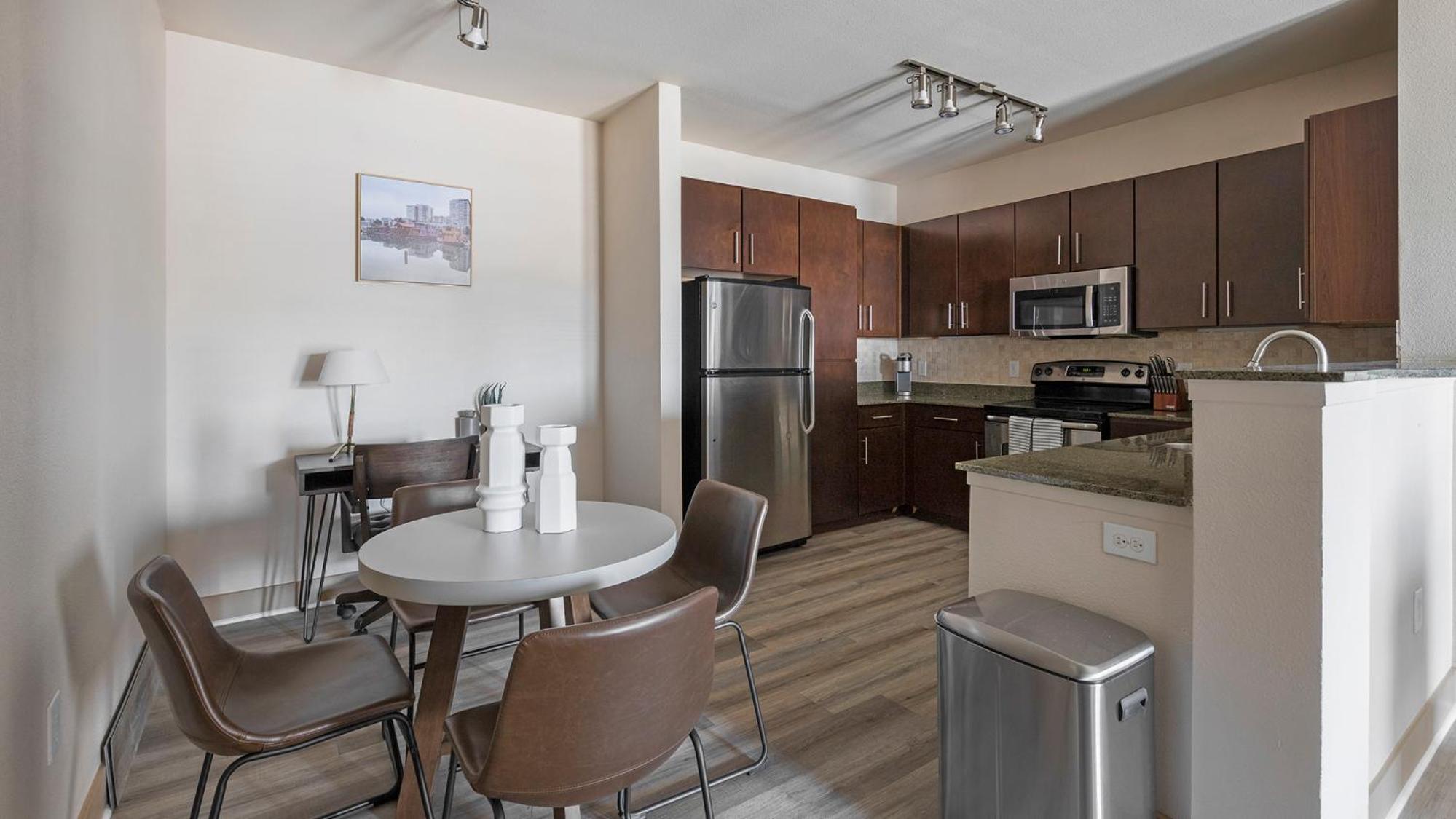 Landing Amazing 1BD Gym Clubhouse