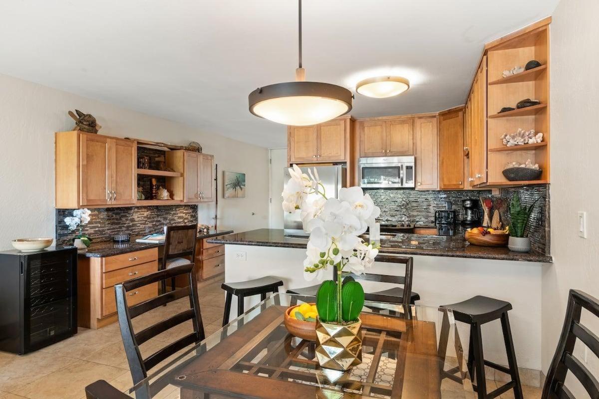 Hale Kamaole 171 · HAK 171 Ground Floor Condo Near Beach w AC