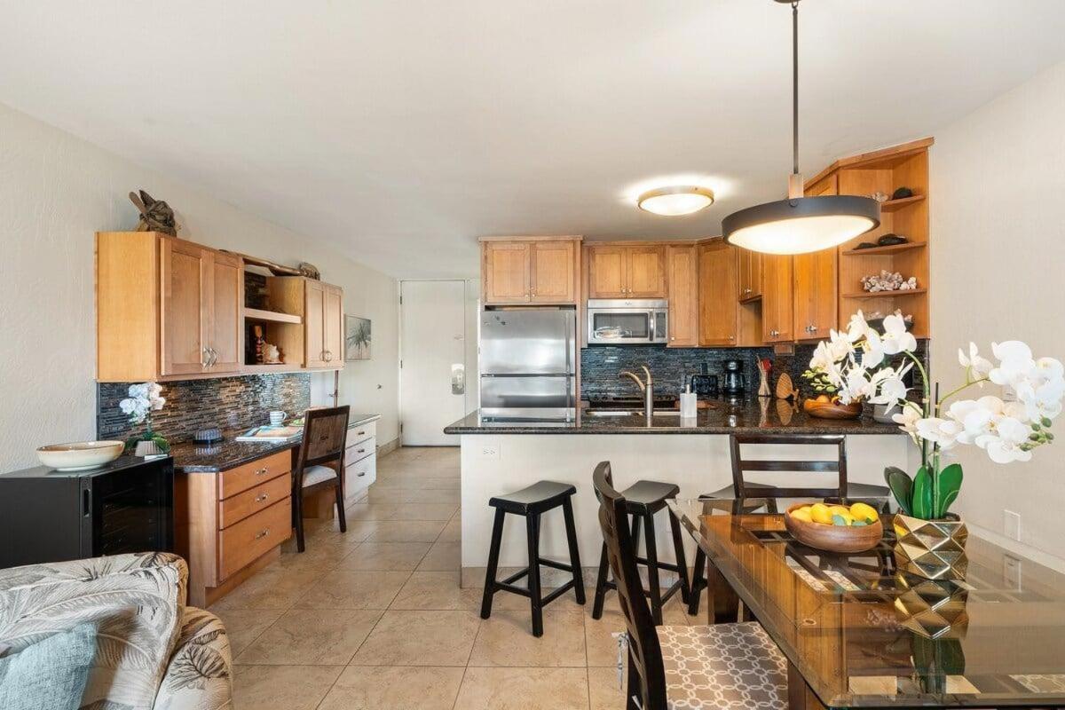 Hale Kamaole 171 · HAK 171 Ground Floor Condo Near Beach w AC