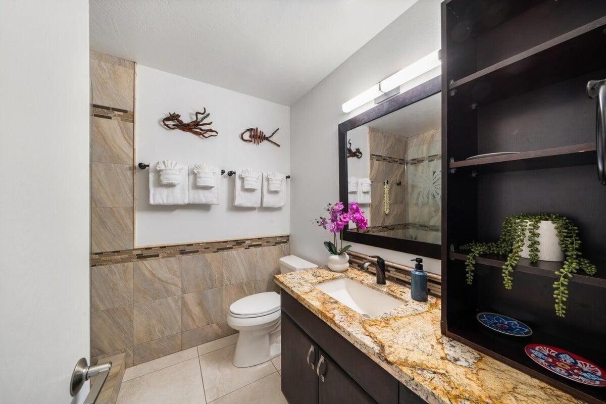 Hale Kamaole 171 · HAK 171 Ground Floor Condo Near Beach w AC