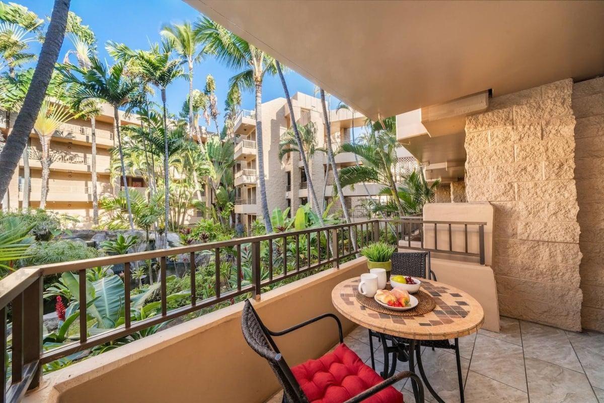 Paki Maui 217 · PM 217 Cozy 1BR Oceanfront Condo w Pool