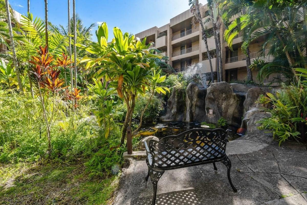 Paki Maui 217 · PM 217 Cozy 1BR Oceanfront Condo w Pool